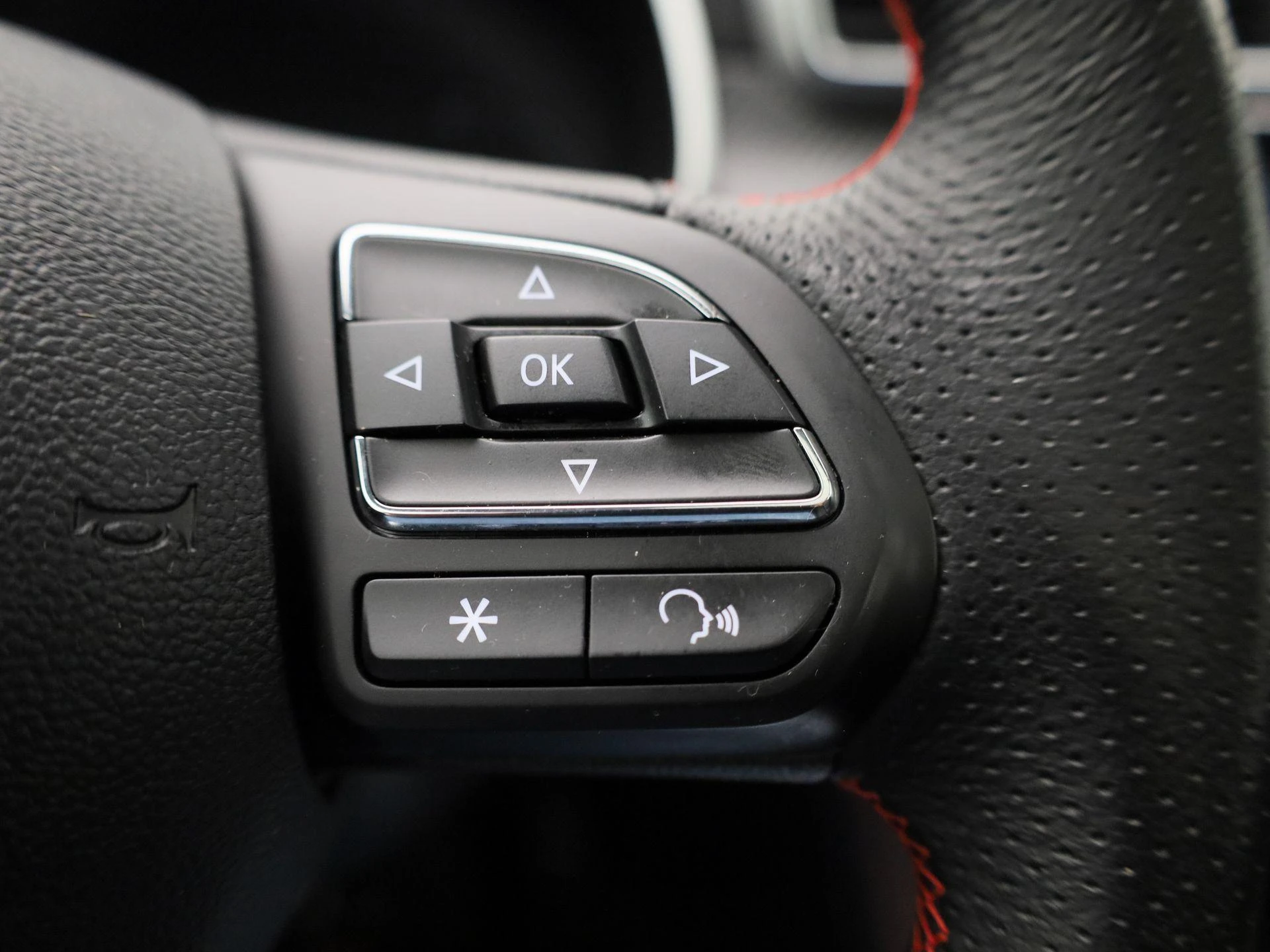 MG-ZS EV-image-17