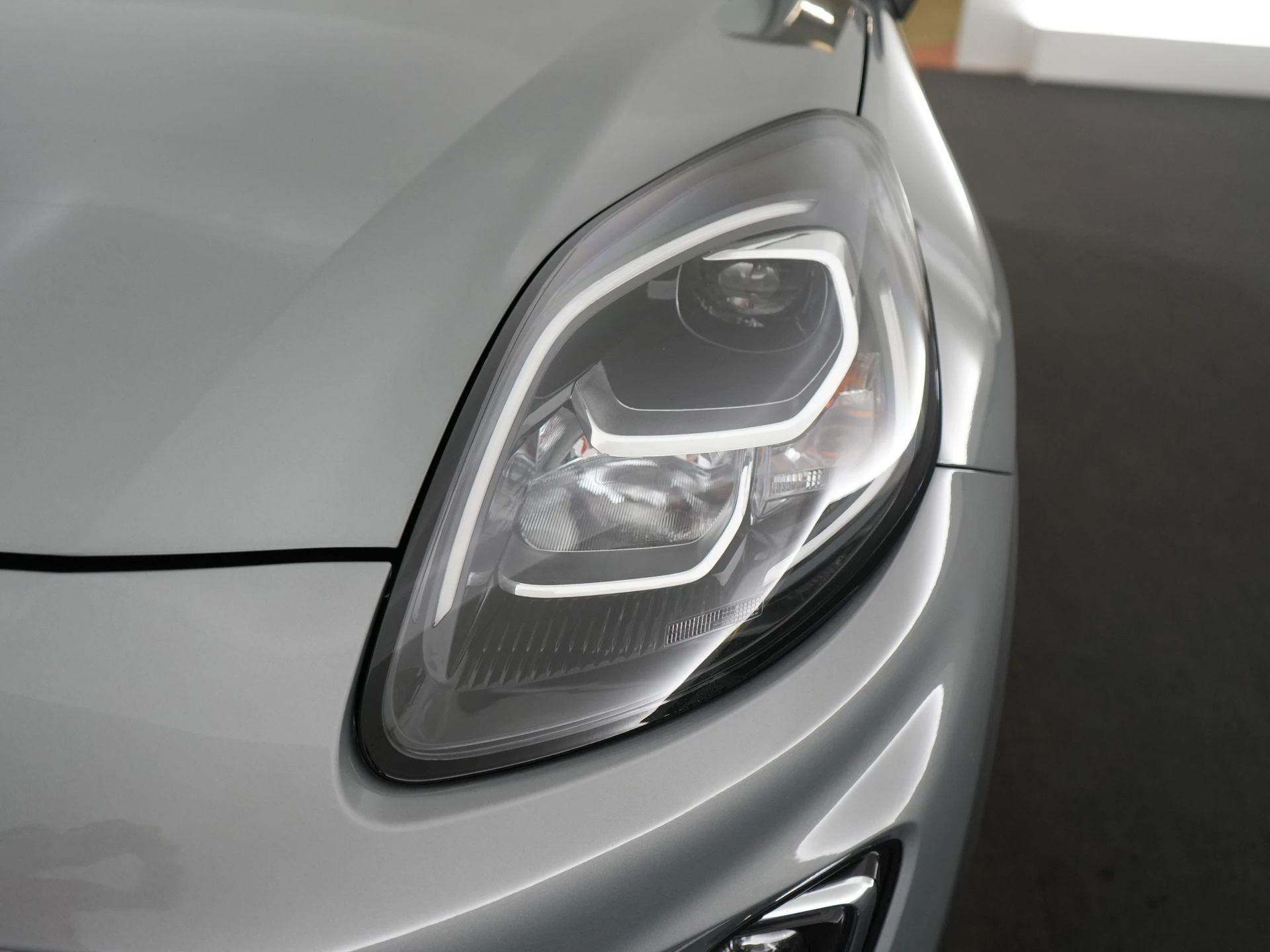 Ford Puma 1.0i Ecoboost mHEV 92kW Titanium