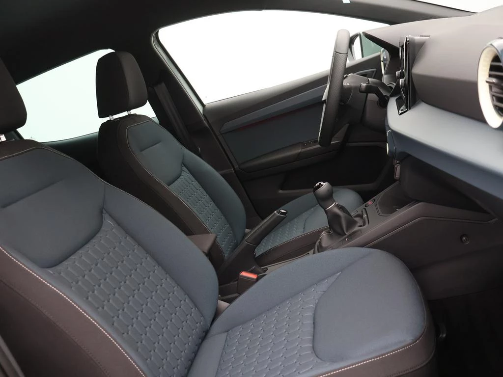 SEAT Ibiza 2026 Ibiza Play Plus 1.0 TSI 95PK *VIRTUAL COCKPIT*CAMERA*PDC*APP-CONNECT*NAVI*...*