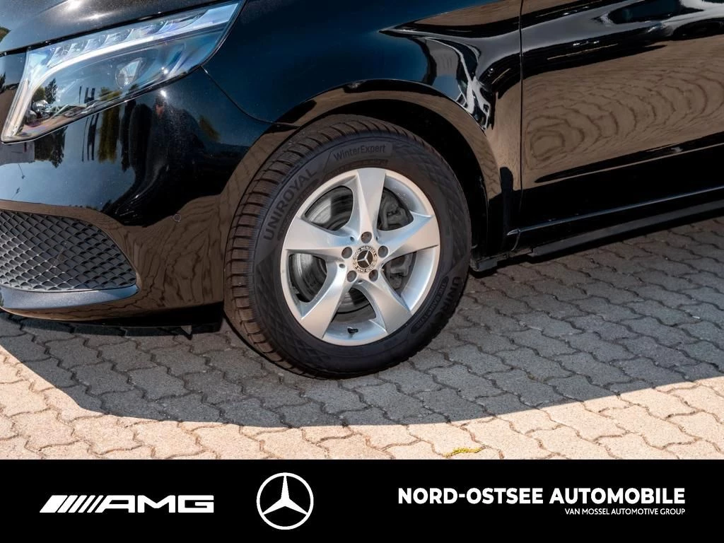 Mercedes-Benz V-Klasse 300 MBUX AHK LED 2x SCHIEBETÜR KAMERA TEMPOMAT