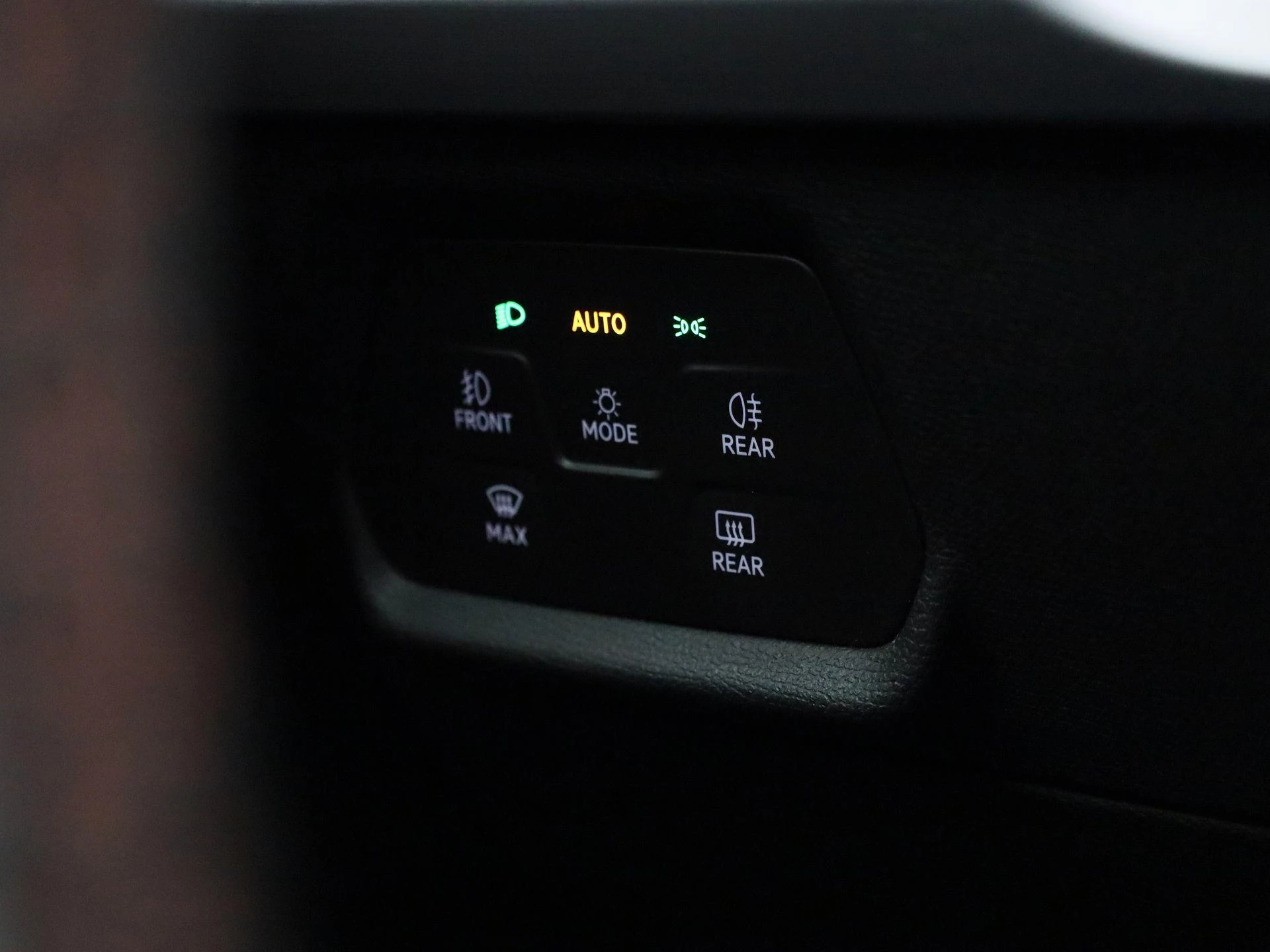 SEAT-Leon-image-25