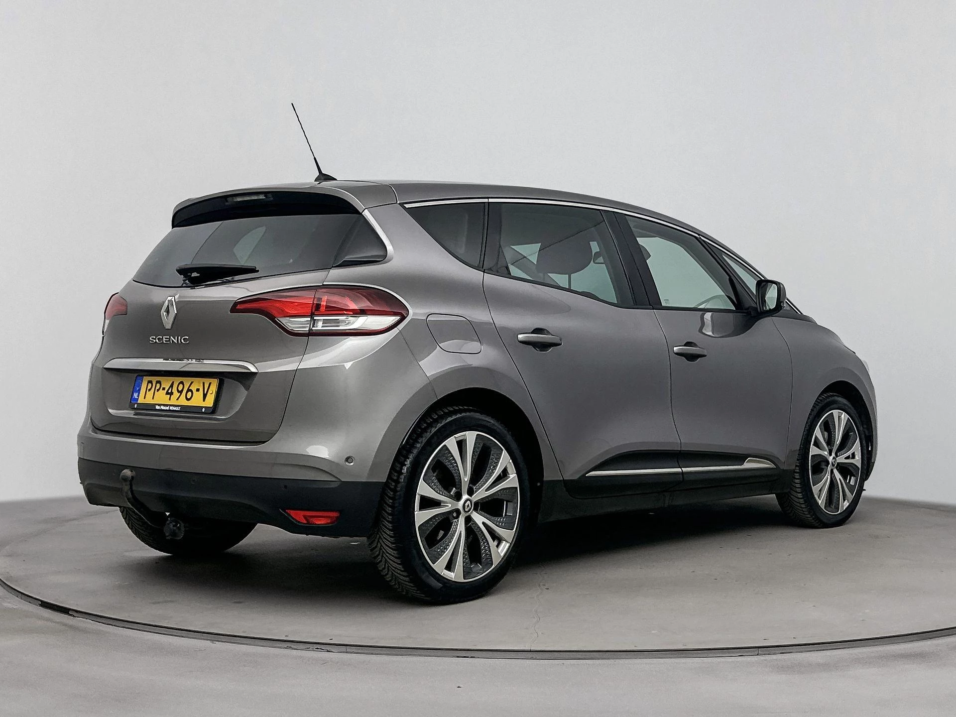 Renault-Scénic-image-3