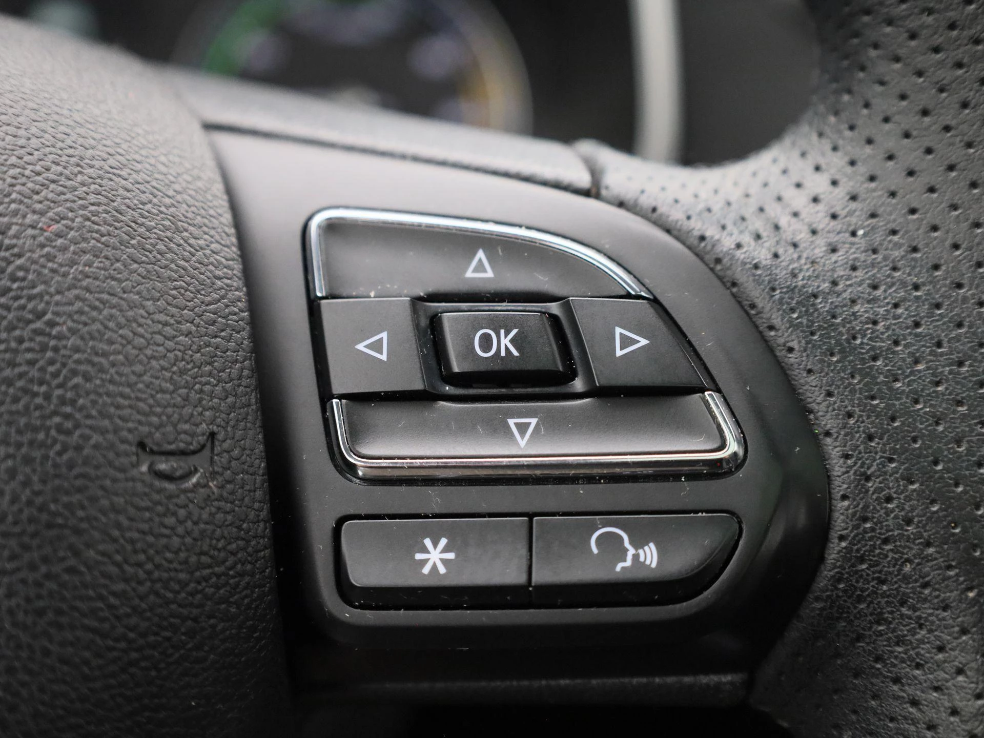 MG ZS EV Luxury 45 kWh