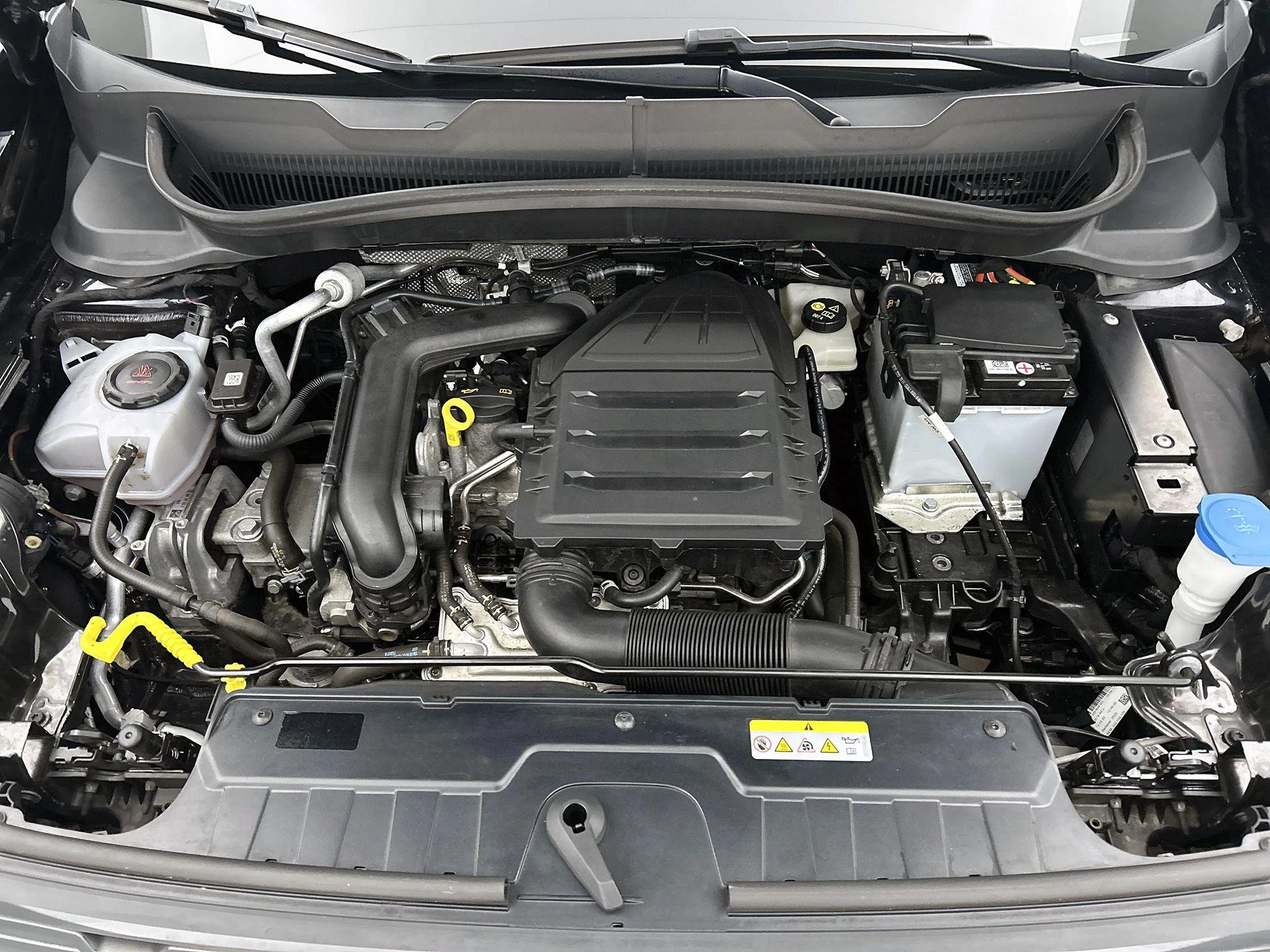 Volkswagen-T-Cross-image-26