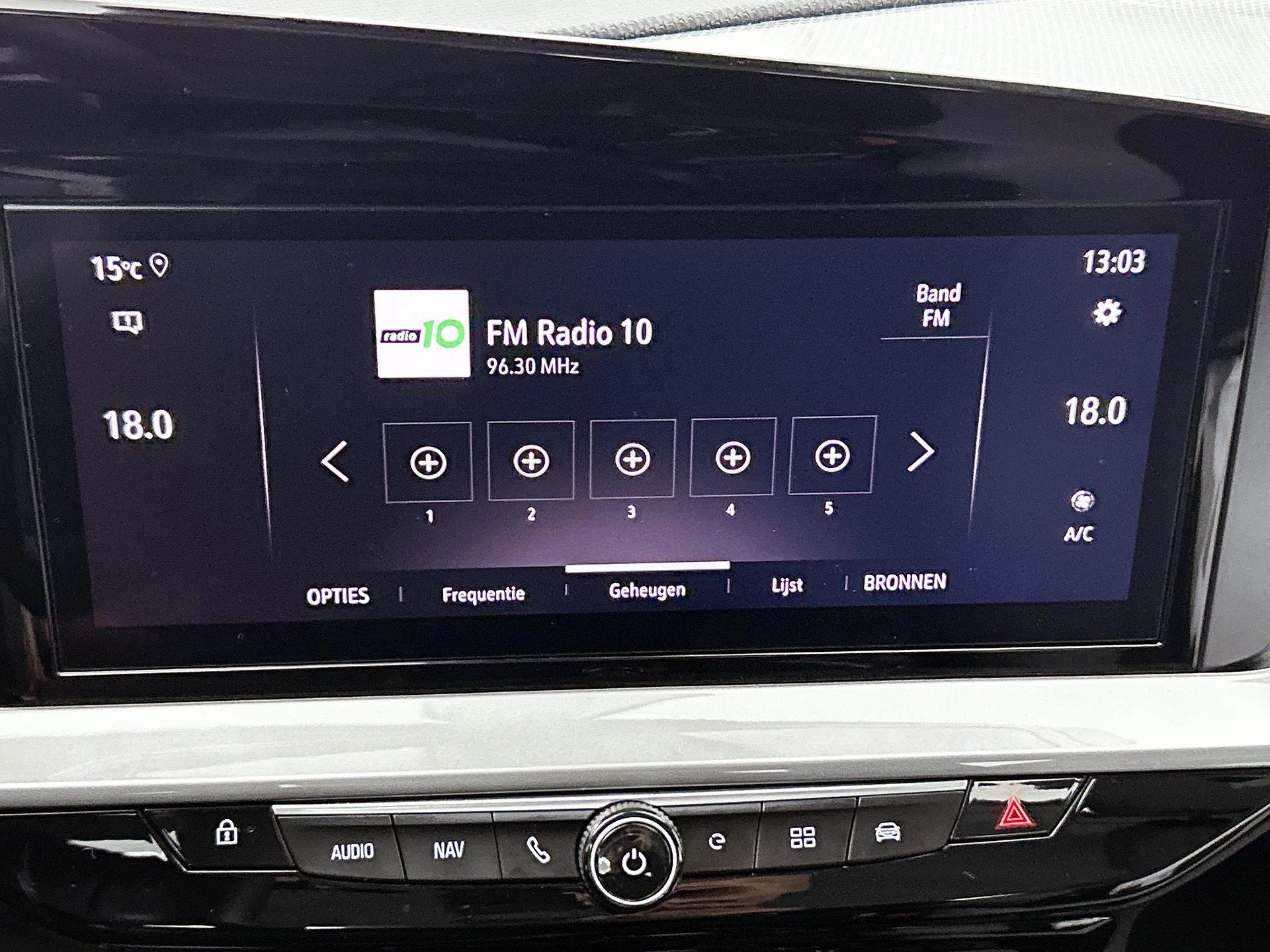 Opel-Mokka-e-image-12