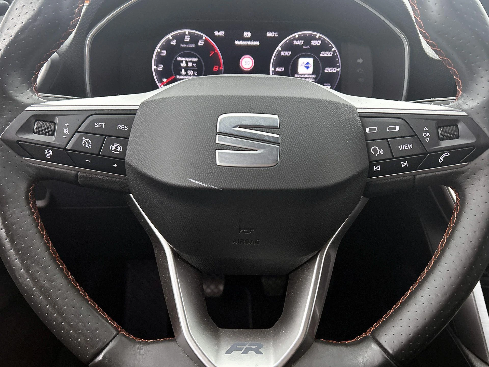 SEAT-Leon-image-31