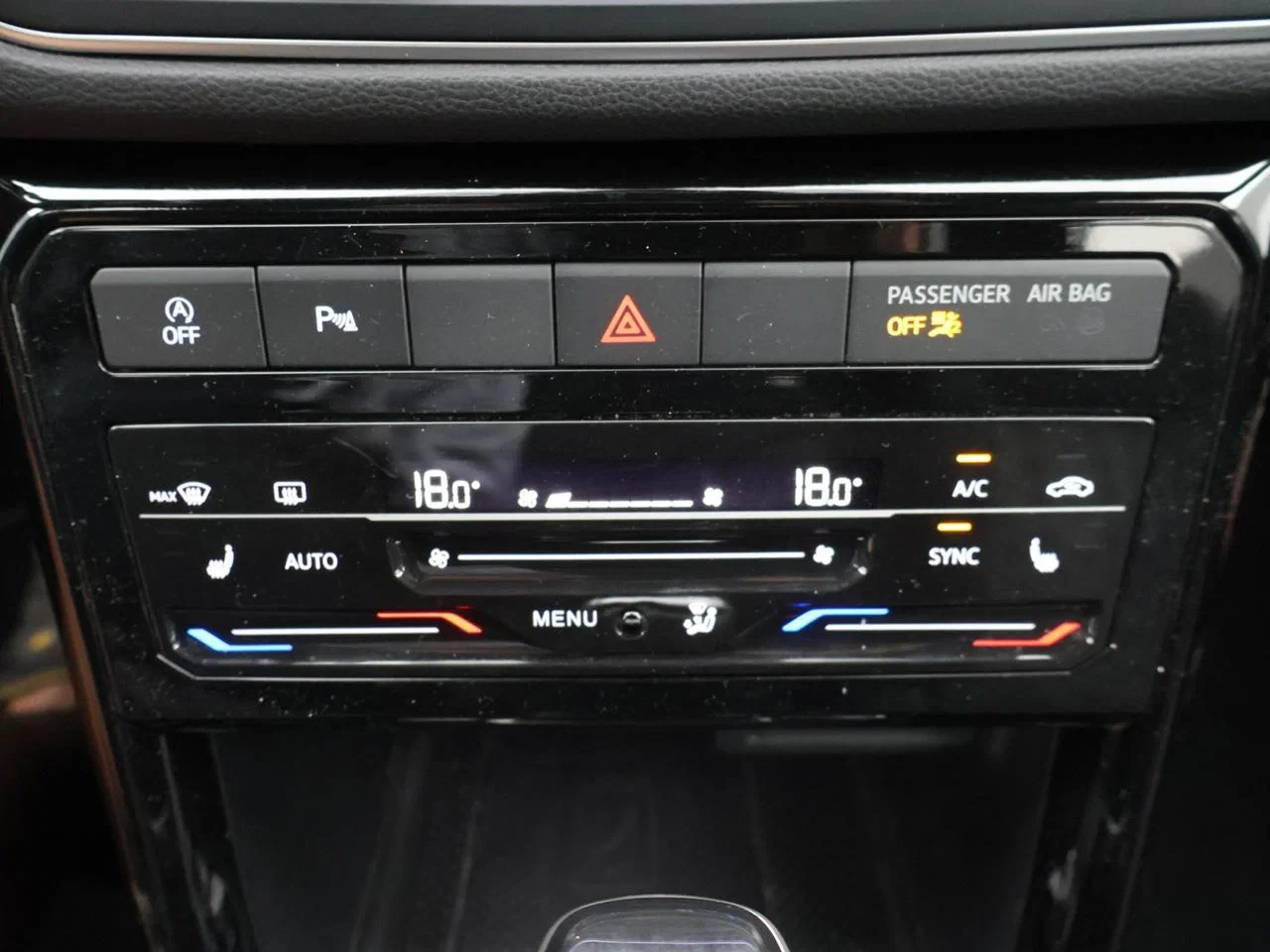 Volkswagen-T-Cross-image-18