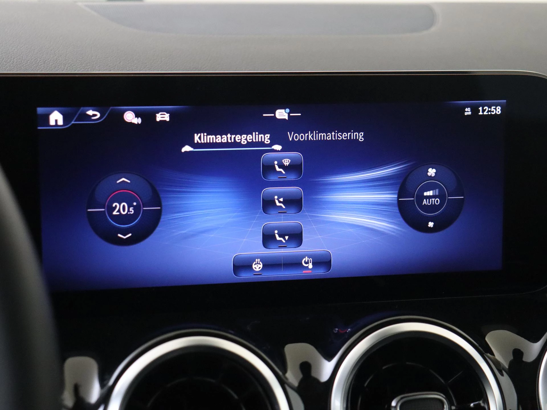 Mercedes-Benz-B-Klasse-image-20