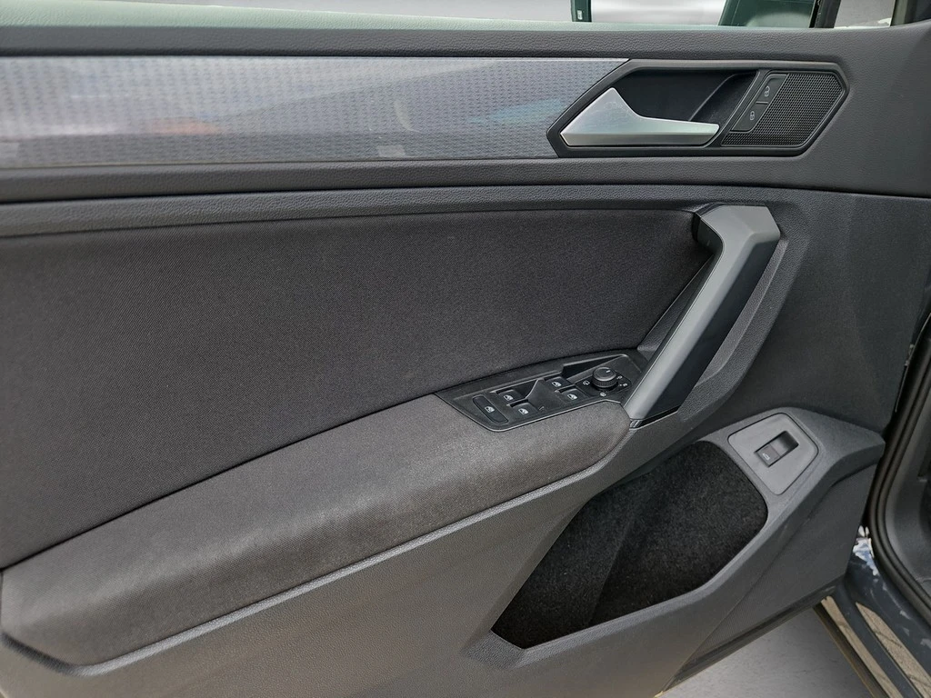 Volkswagen-Tiguan-image-5