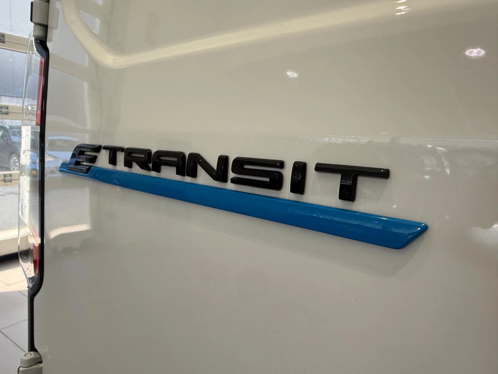 Ford-E-Transit Courier-image-8