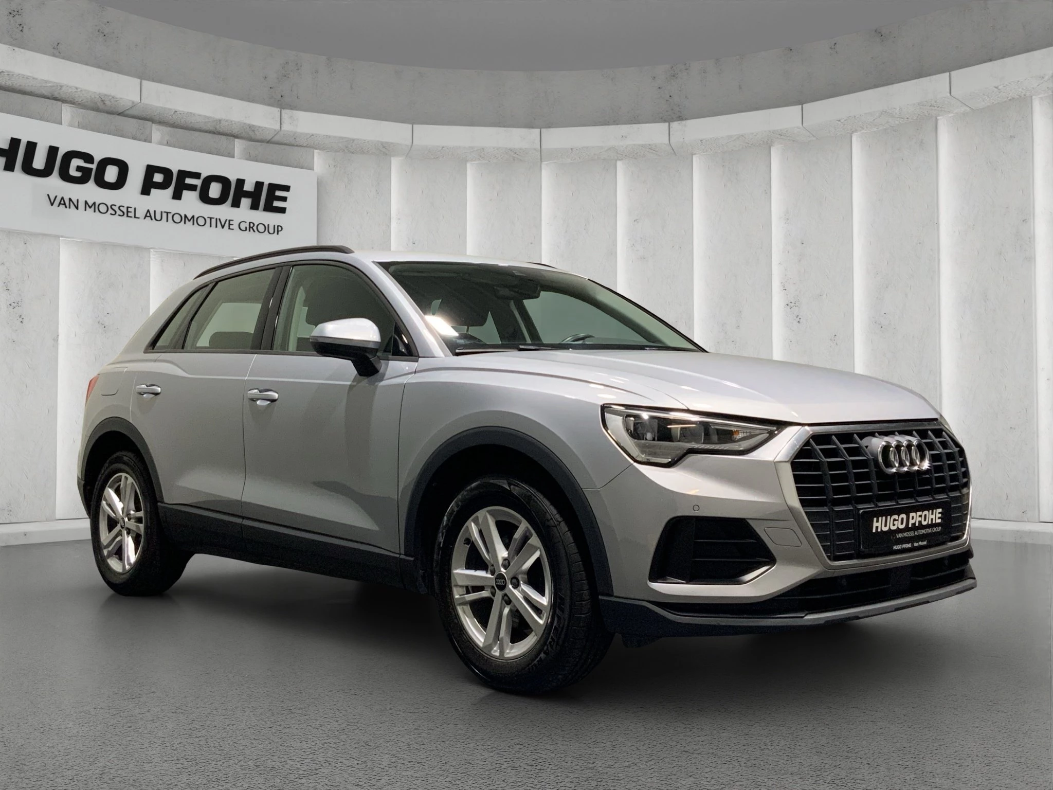 Audi Q3 Aut*NAVI*GRA*LM*PDC
