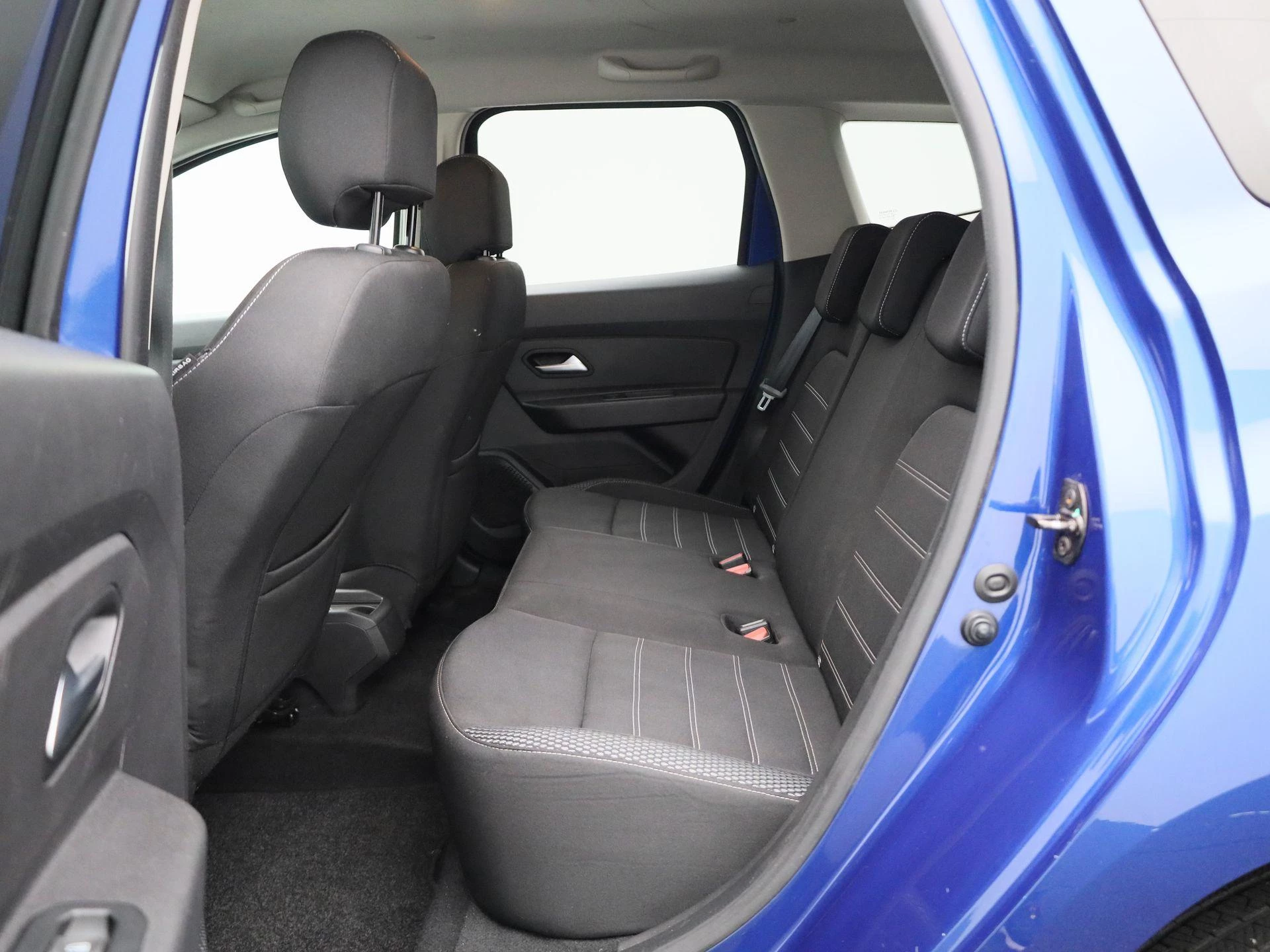 Dacia-Duster-image-14