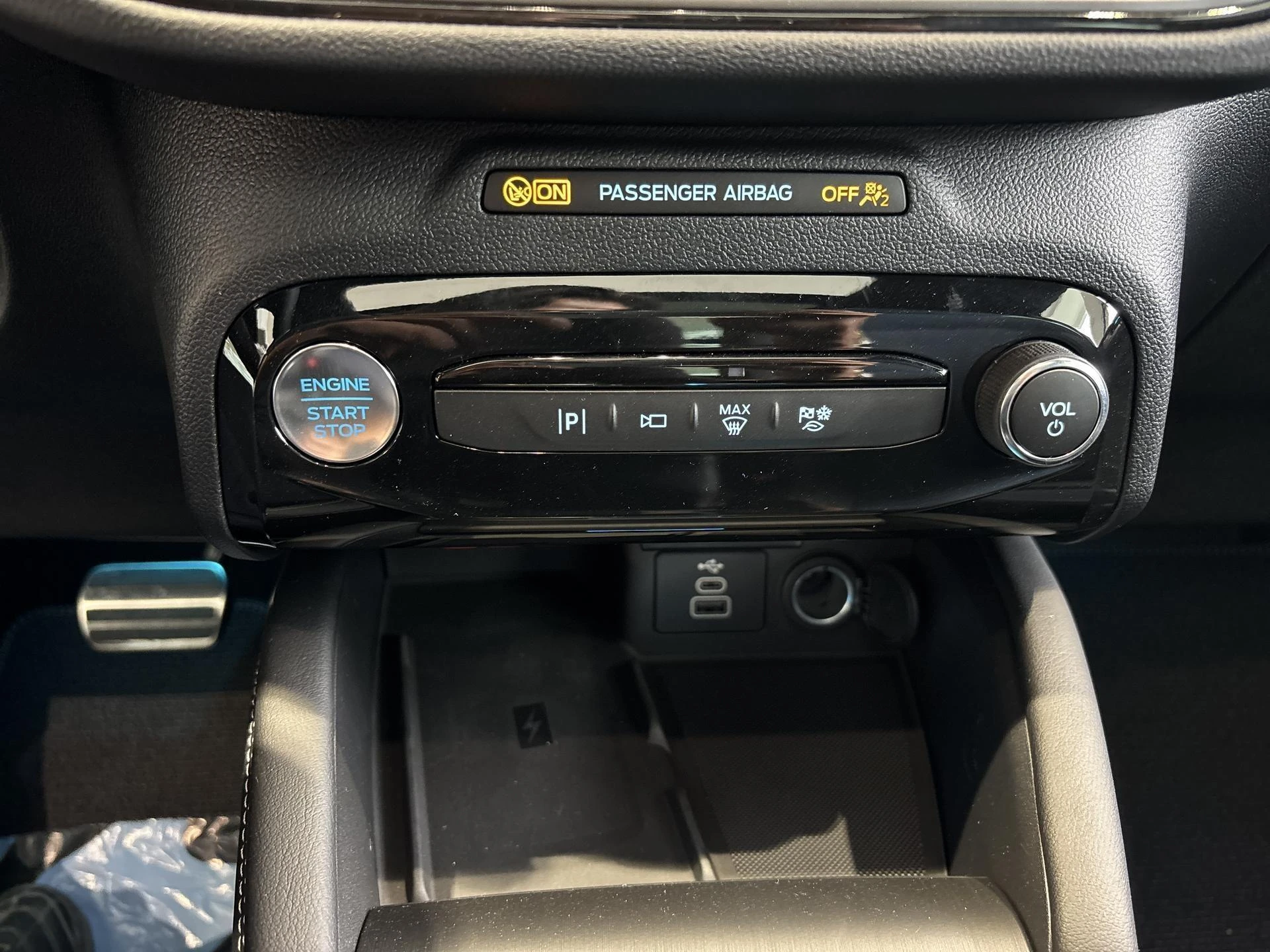 Ford-Kuga-image-14