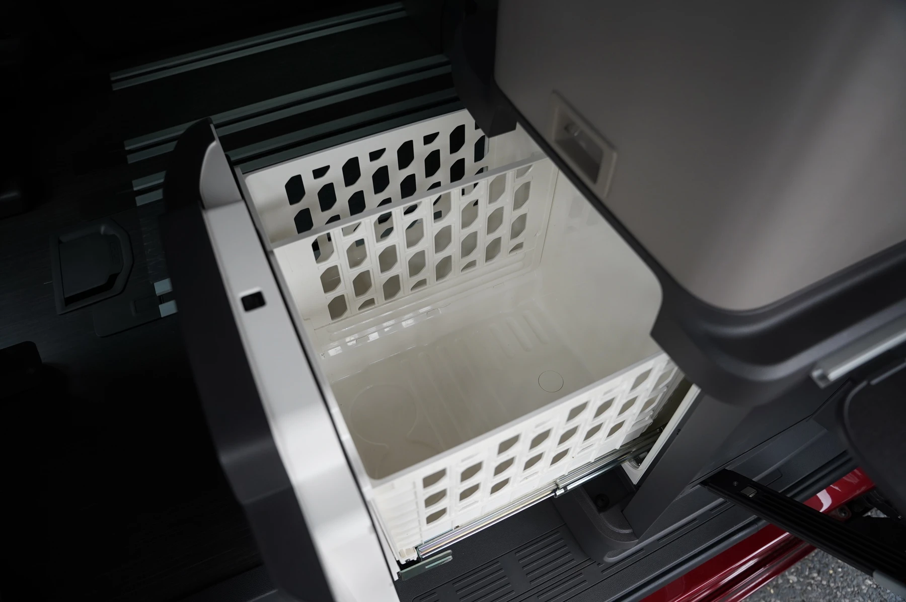 Volkswagen-California-image-28