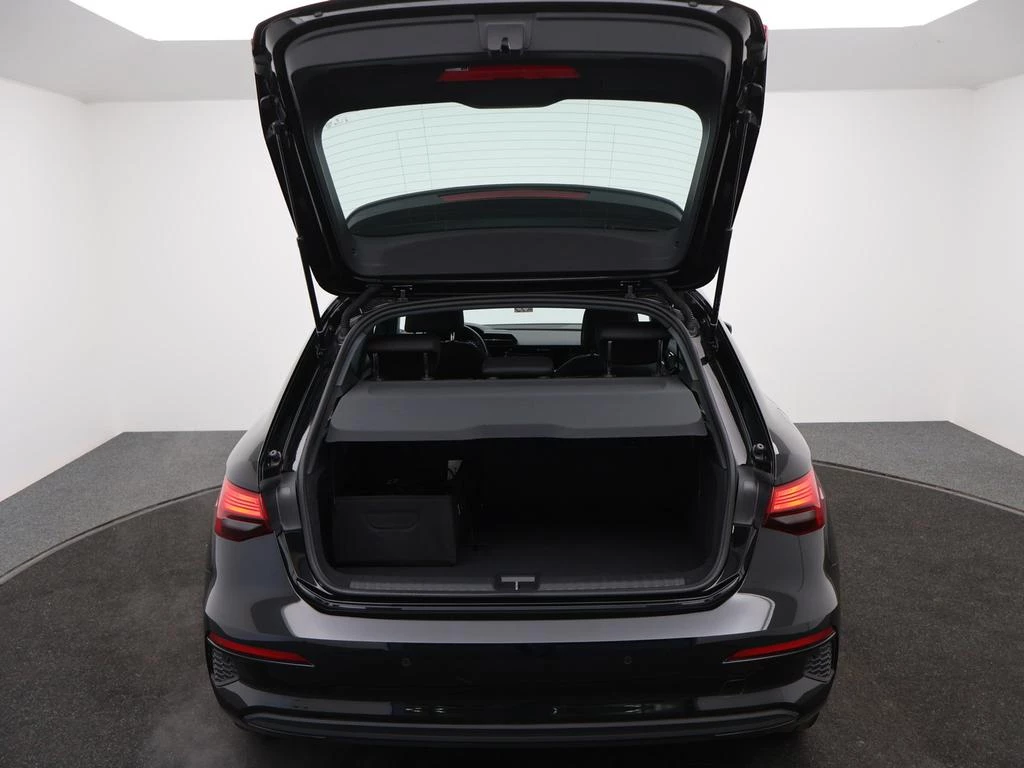 Audi A3 Sportback PHEV Audi A3 Sportback Attraction 40TFSIe 204PK *AUTOMAAT*ACC*VIRTUAL COCKPIT*NAVI*APP-CONNECT*...*