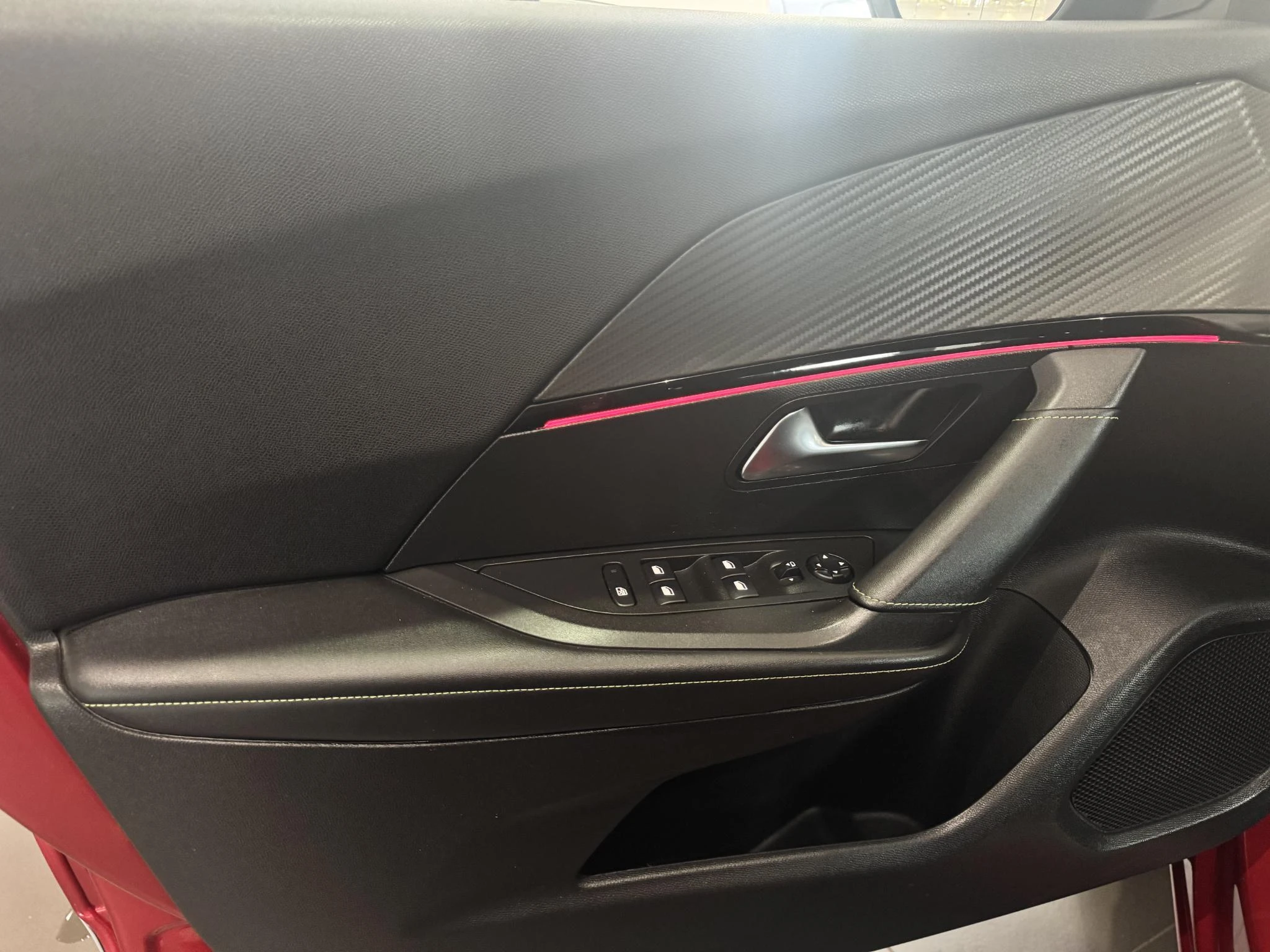 Peugeot-2008-image-23