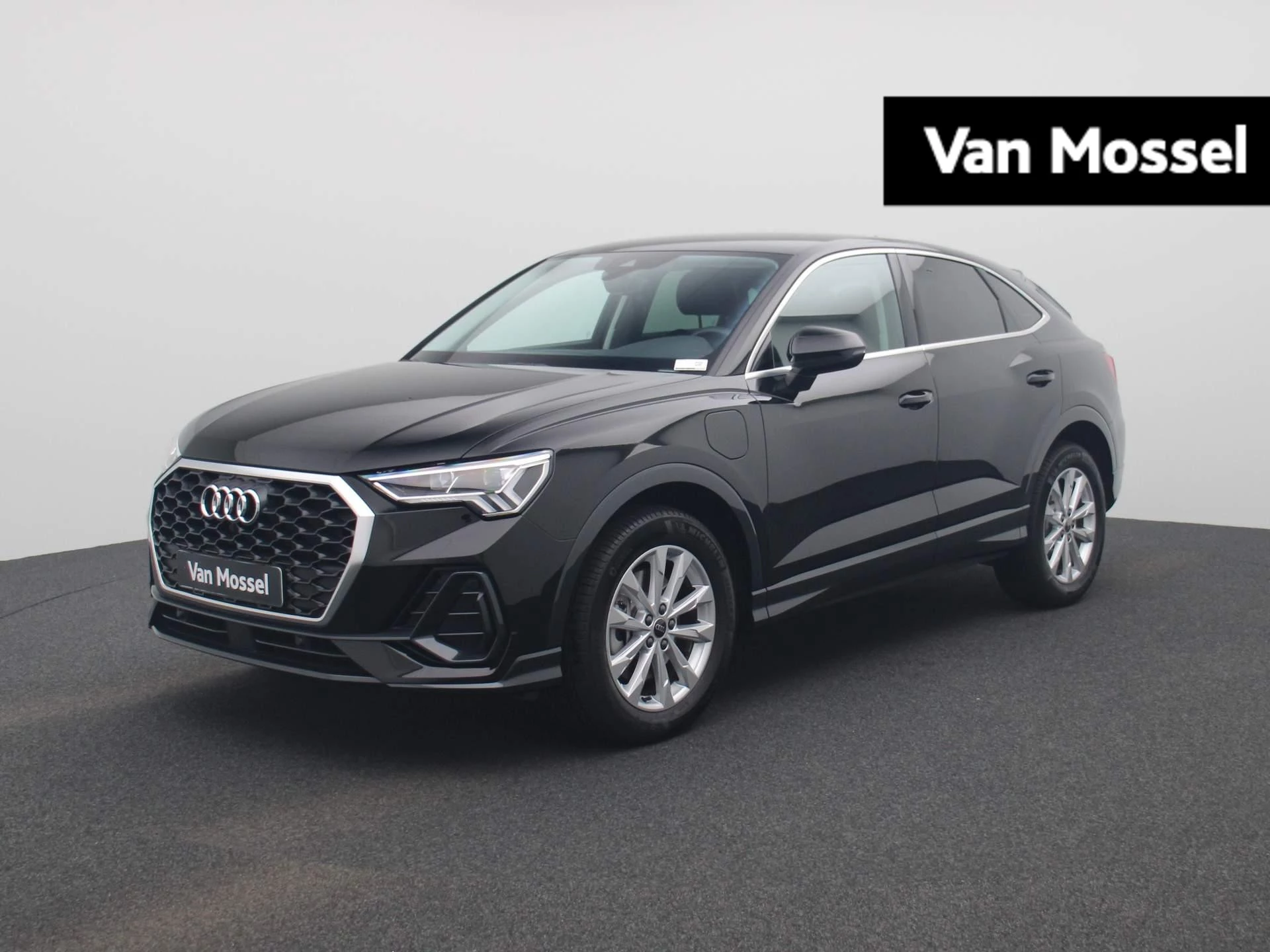 Audi-Q3-image-0