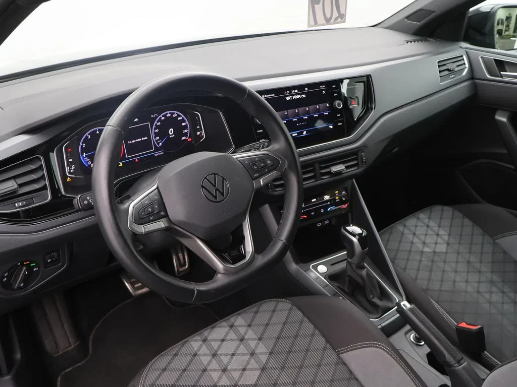 Volkswagen-Taigo-image-18