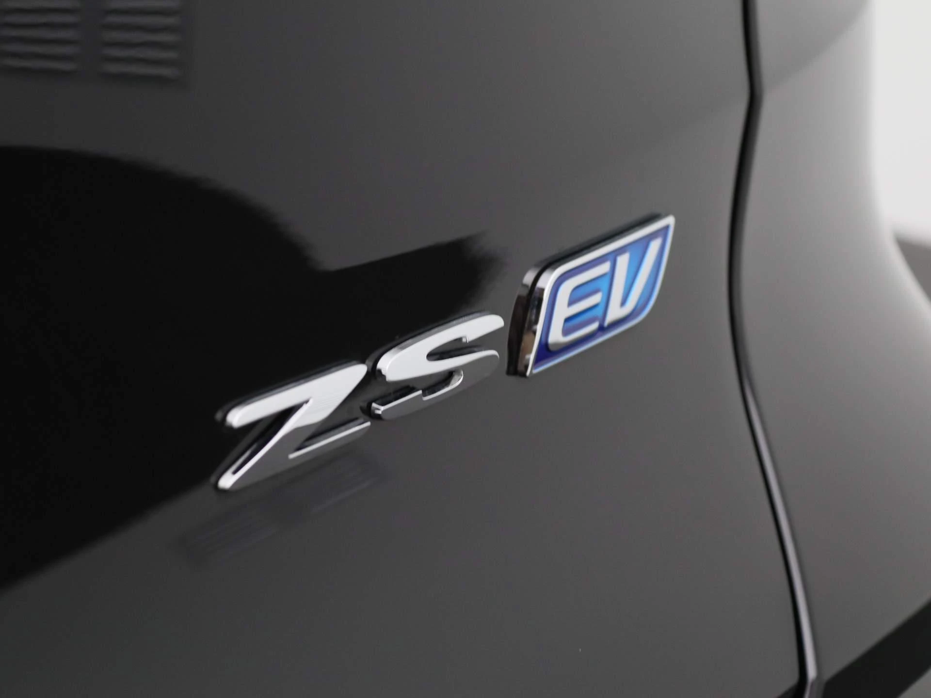 MG ZS EV MG EV Standard Range Luxury 50 kWh