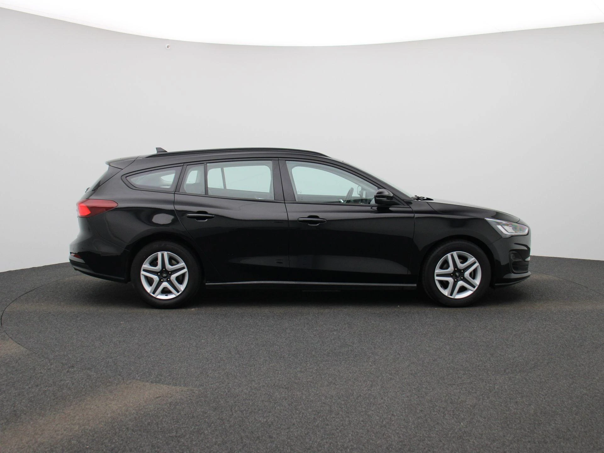 Ford-Focus-image-5
