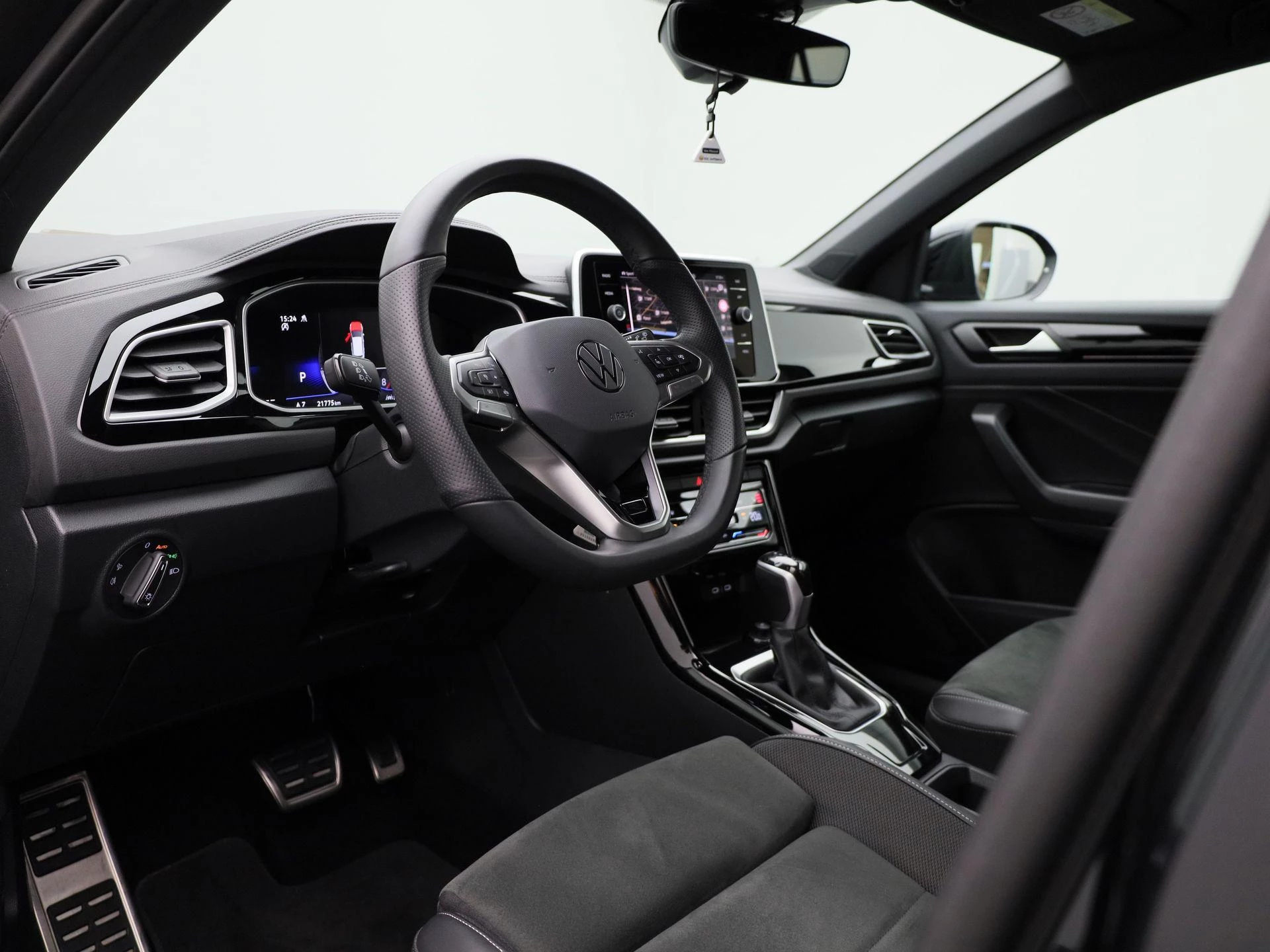 Volkswagen T-Roc 1.5 TSI R-Line 150 PK|