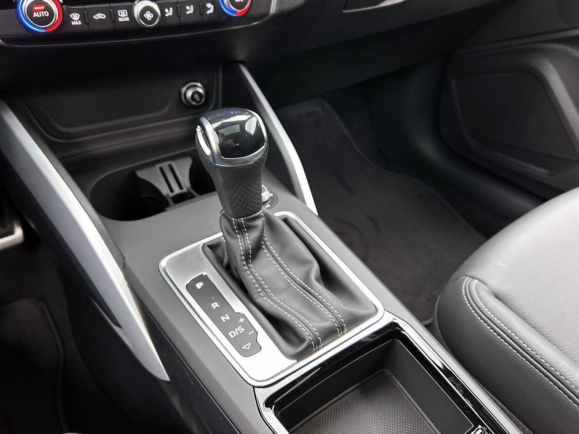 Audi Q2 35 TFSI S Edition