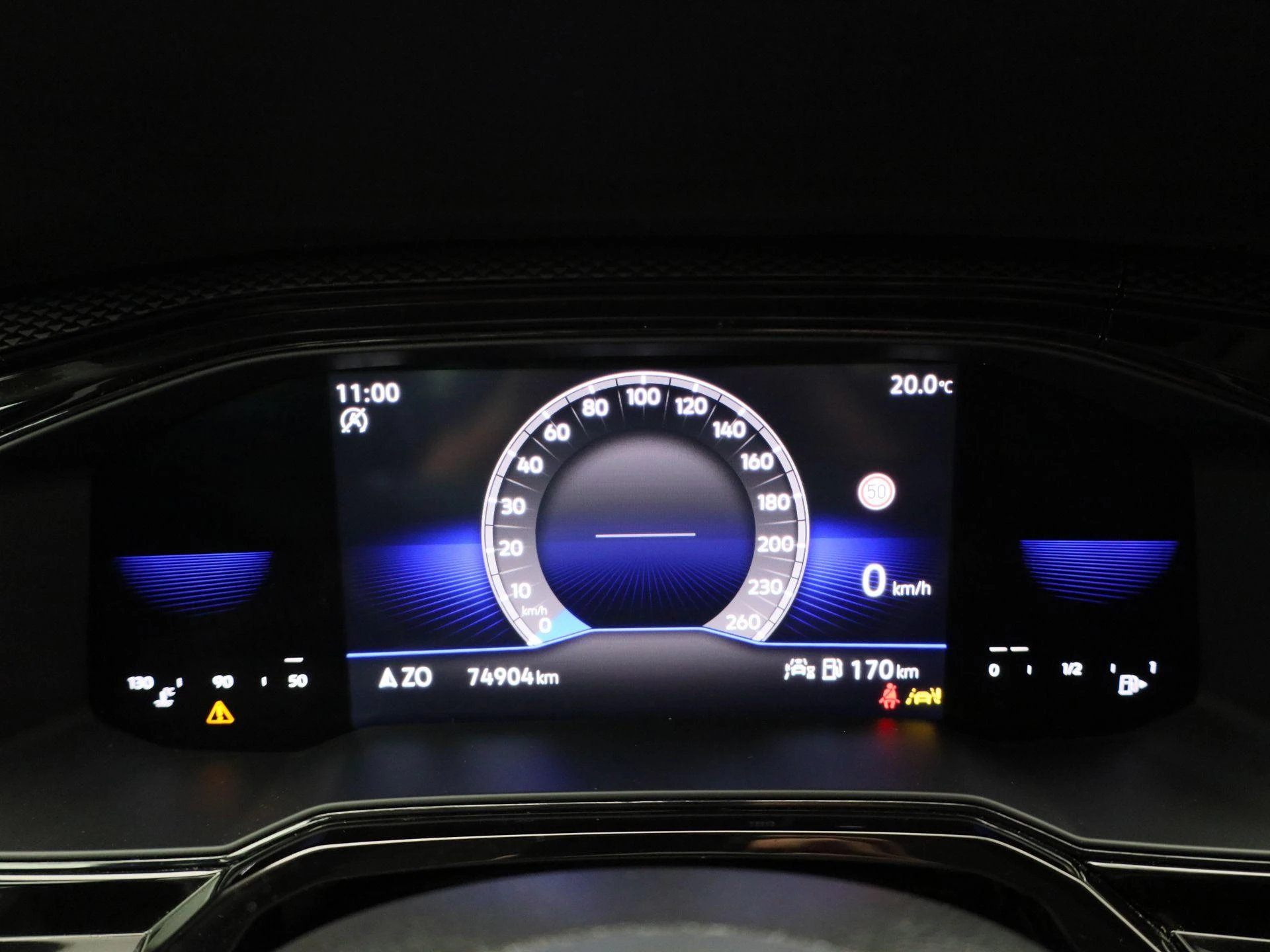 Volkswagen-Polo-image-15