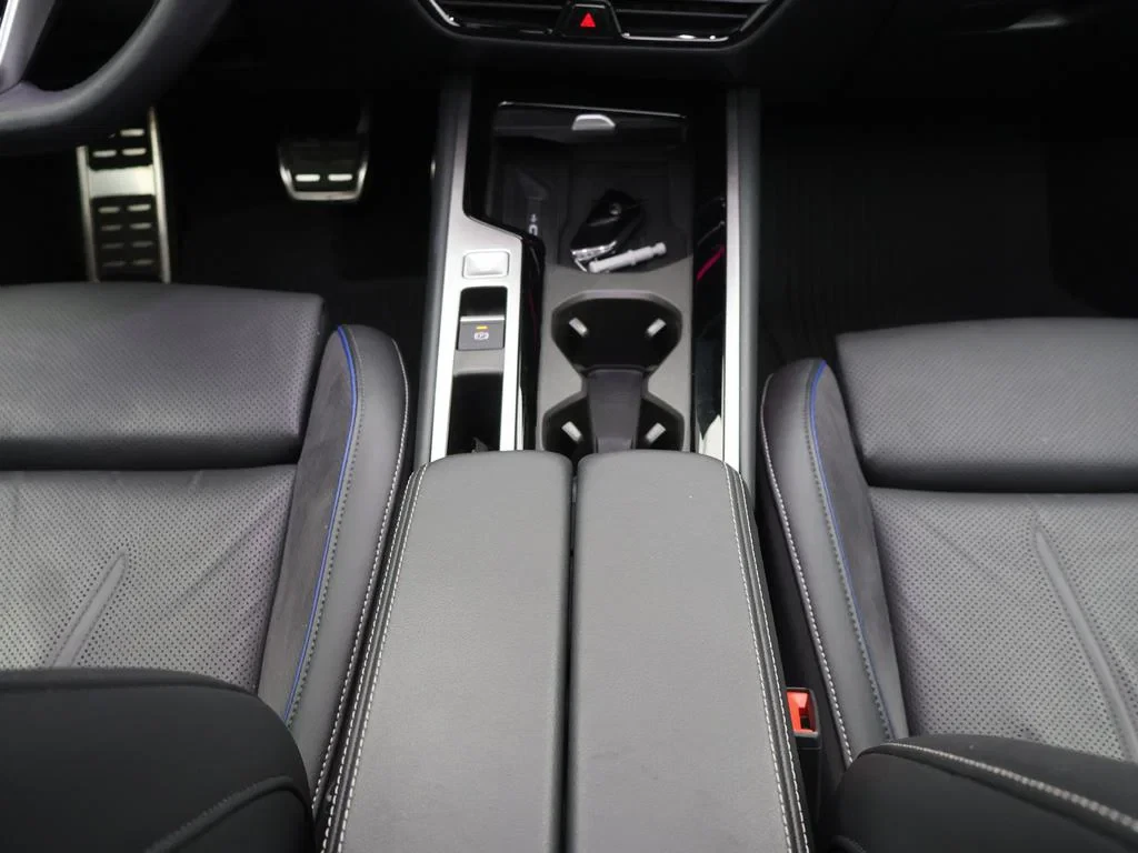 Volkswagen-Passat-image-18