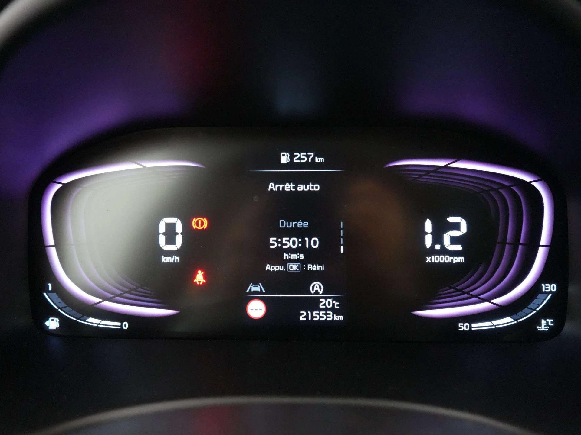 Kia-Stonic-image-7