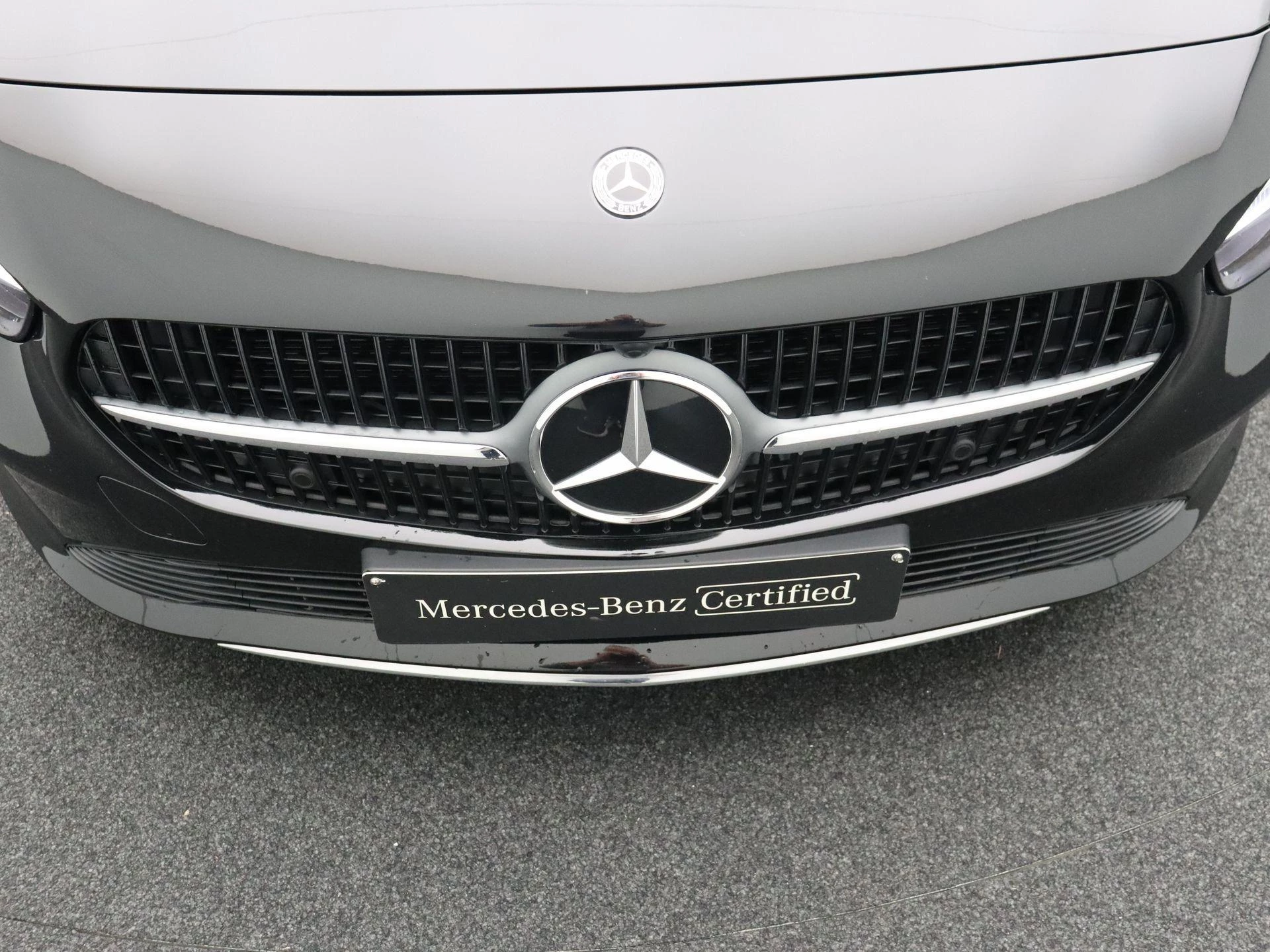 Mercedes-Benz B-Klasse 180 d Business Line + CARPLAY + LED + CAMERA +