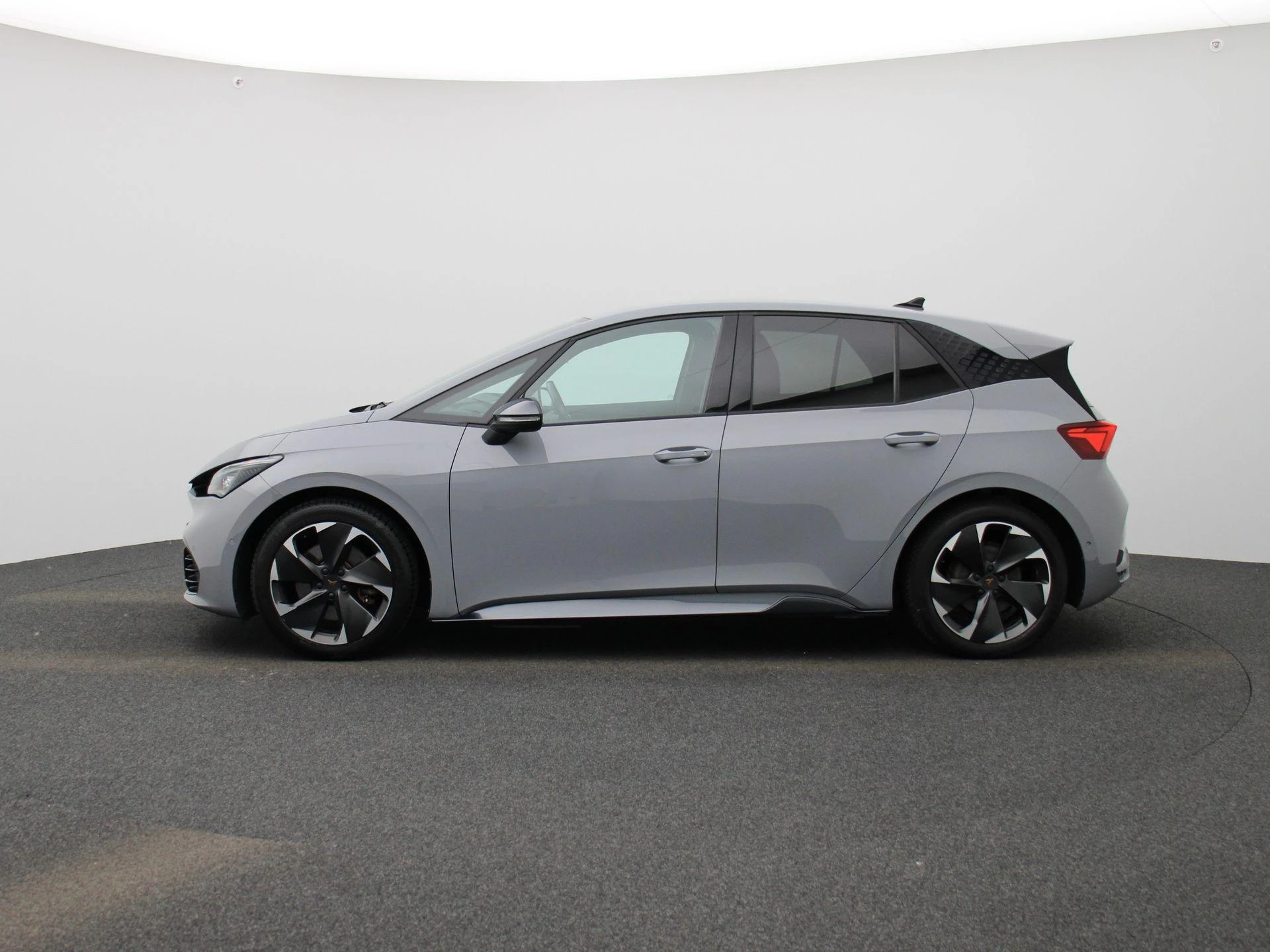 CUPRA-Born-image-3