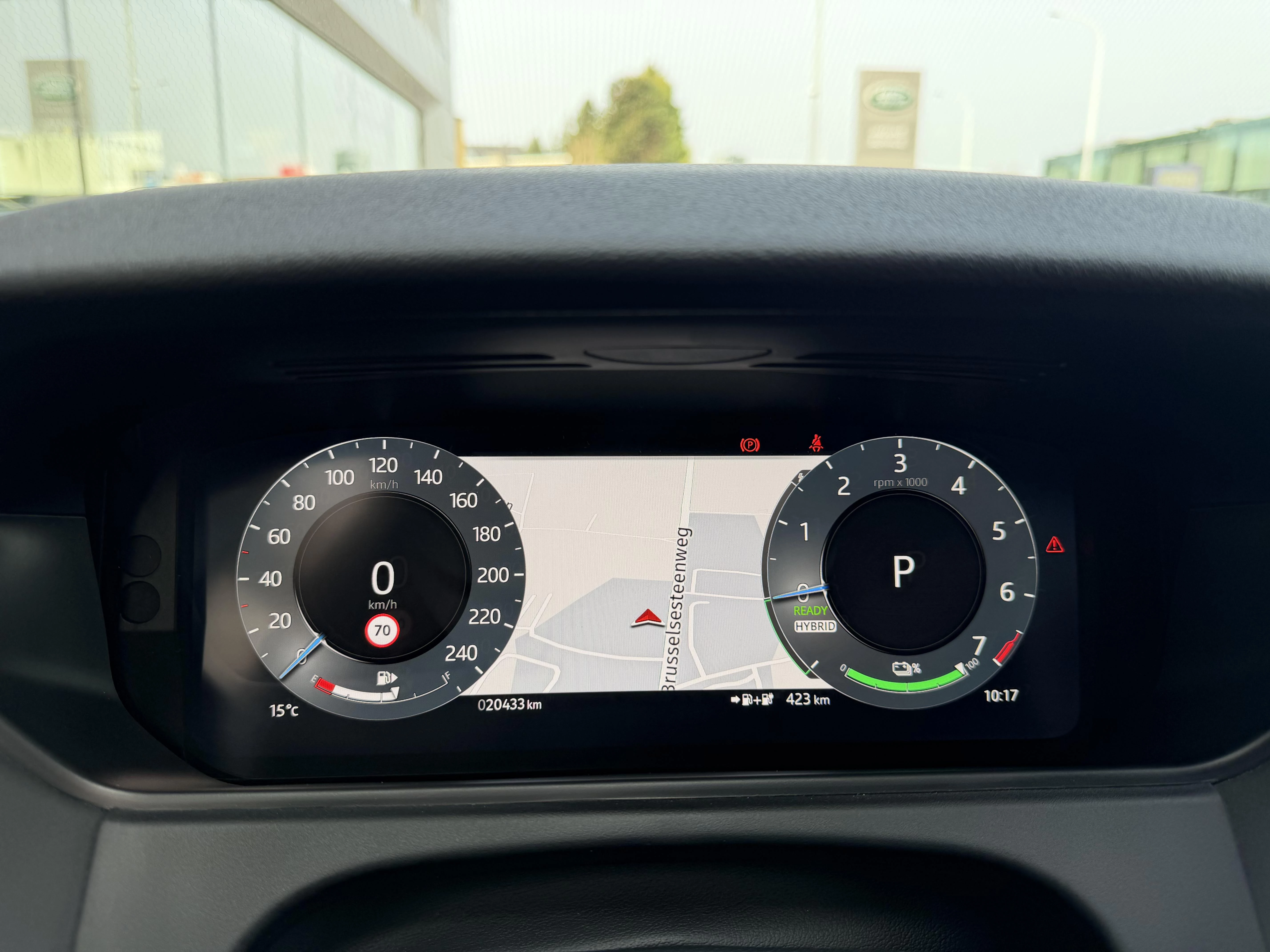 Land Rover Range Rover Velar P400e Dynamic SE AWD