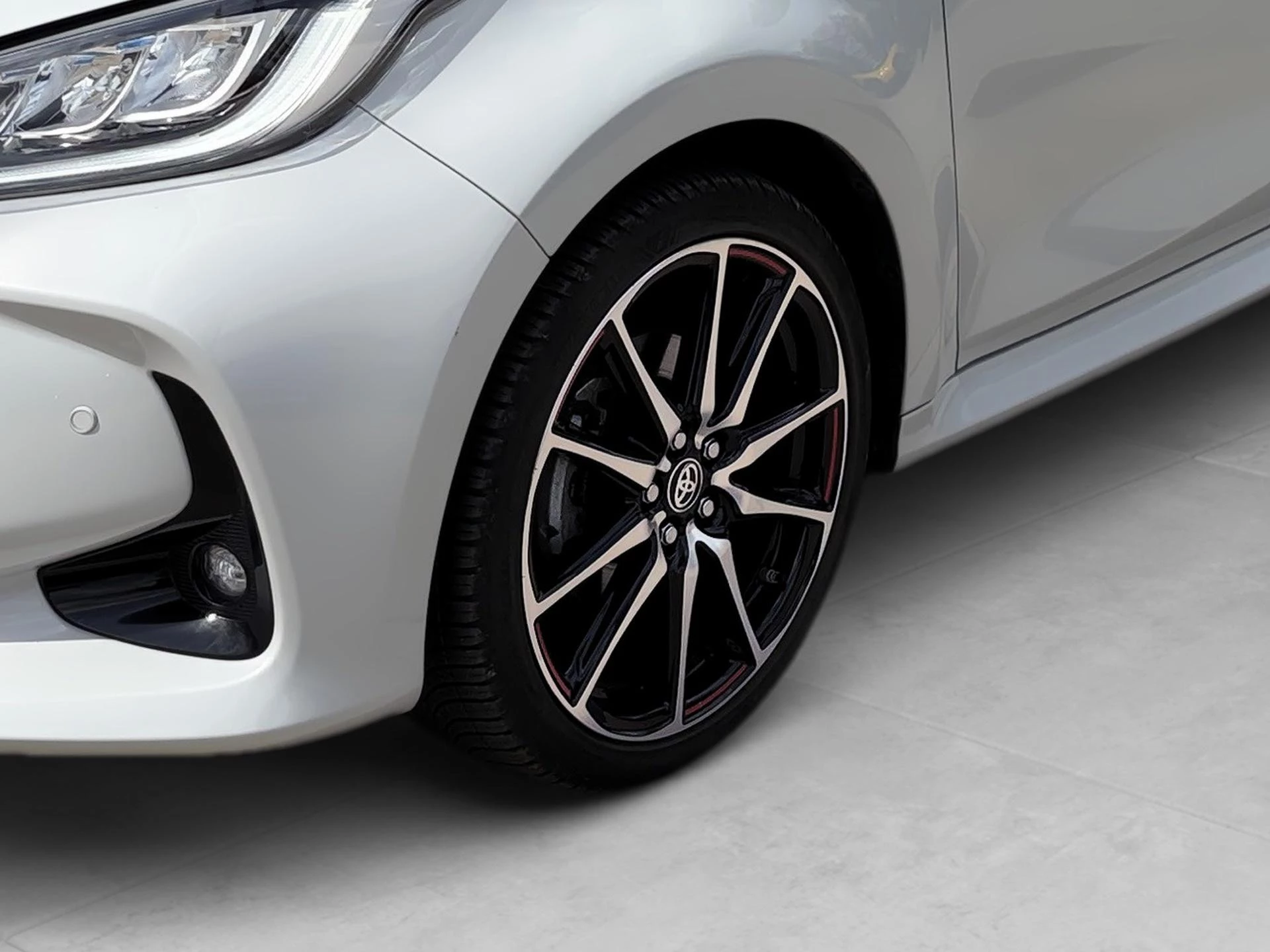 Toyota Yaris 1.5 VVT-i Hybrid GR Sport e-CVT