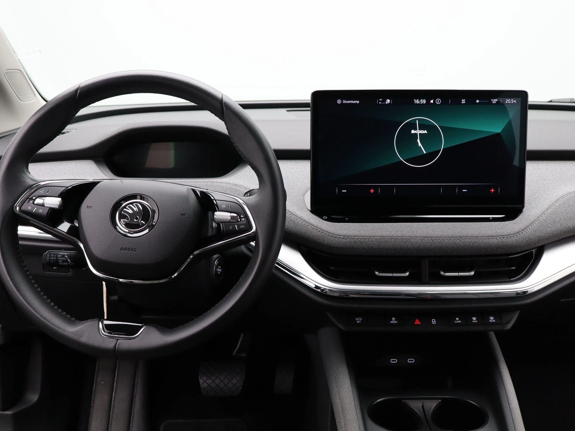 Škoda-Enyaq iV-image-6