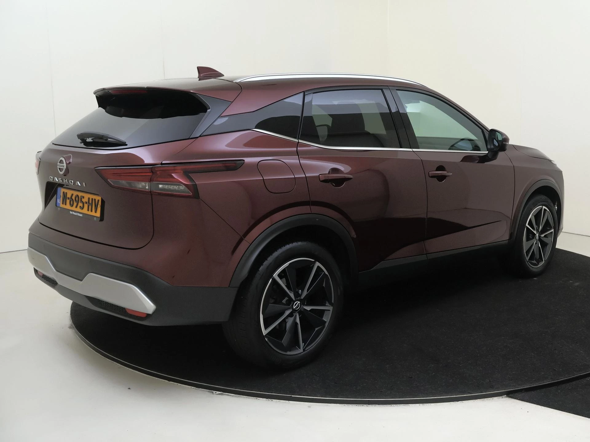 Nissan-QASHQAI-image-3