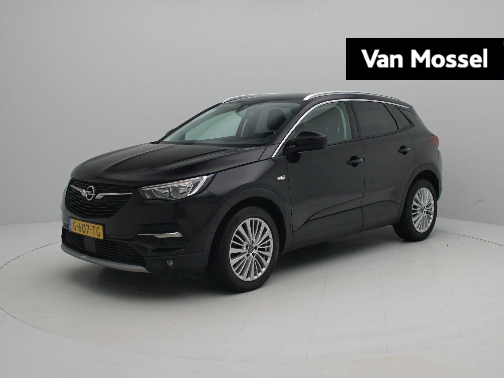 Opel-Grandland X-image-0