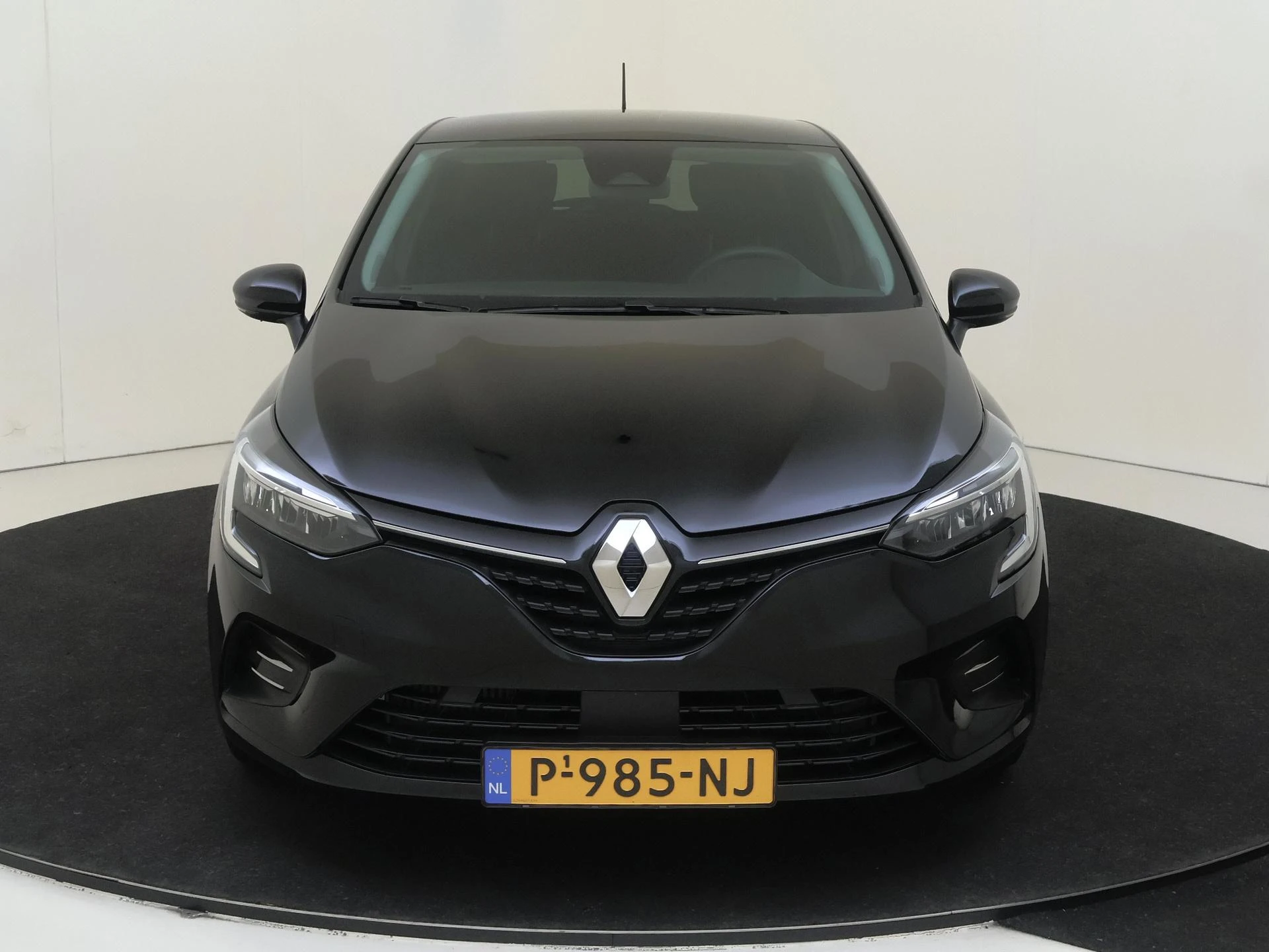 Renault-Clio-image-6