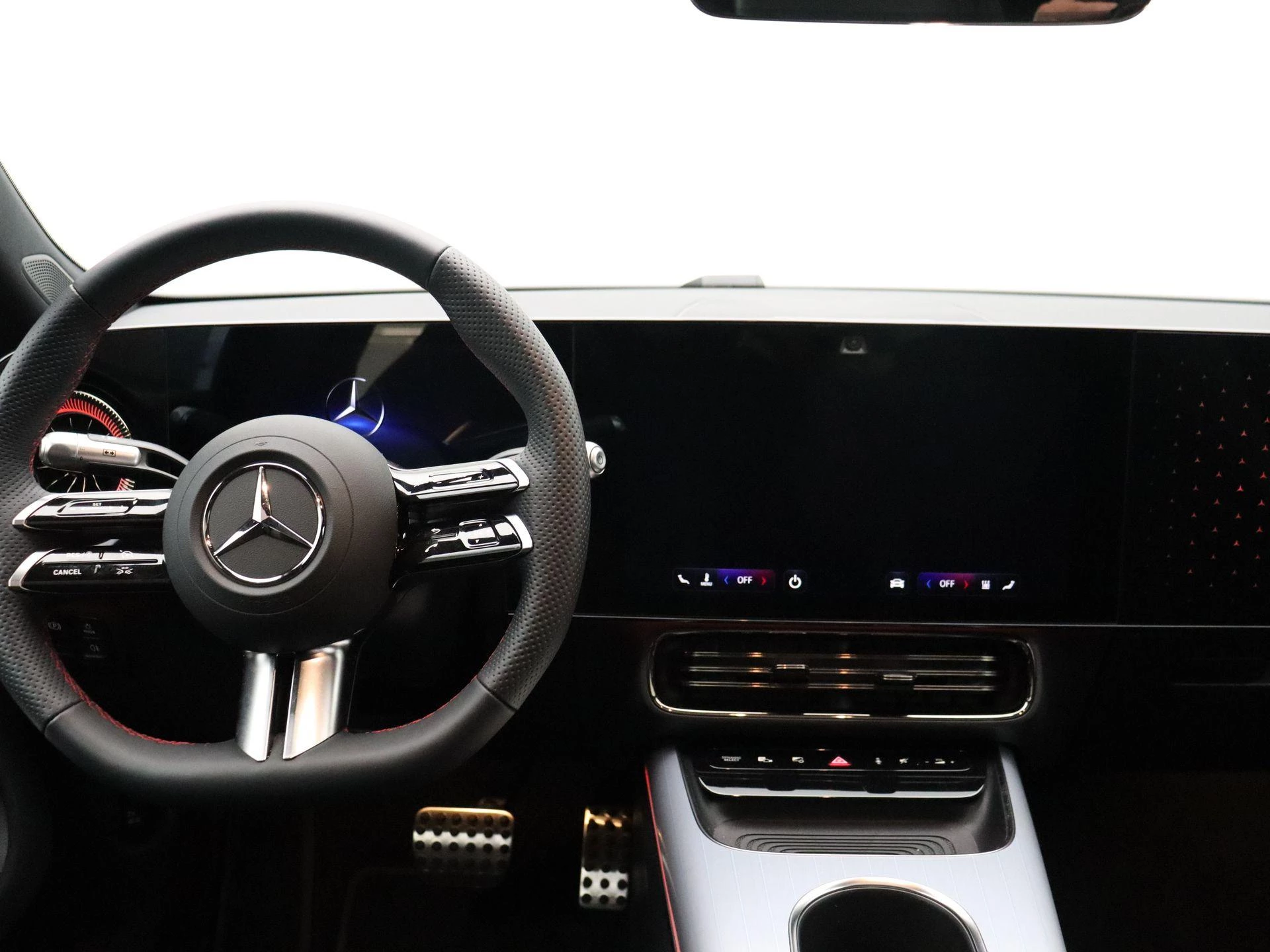 Mercedes-Benz-CLA-image-17