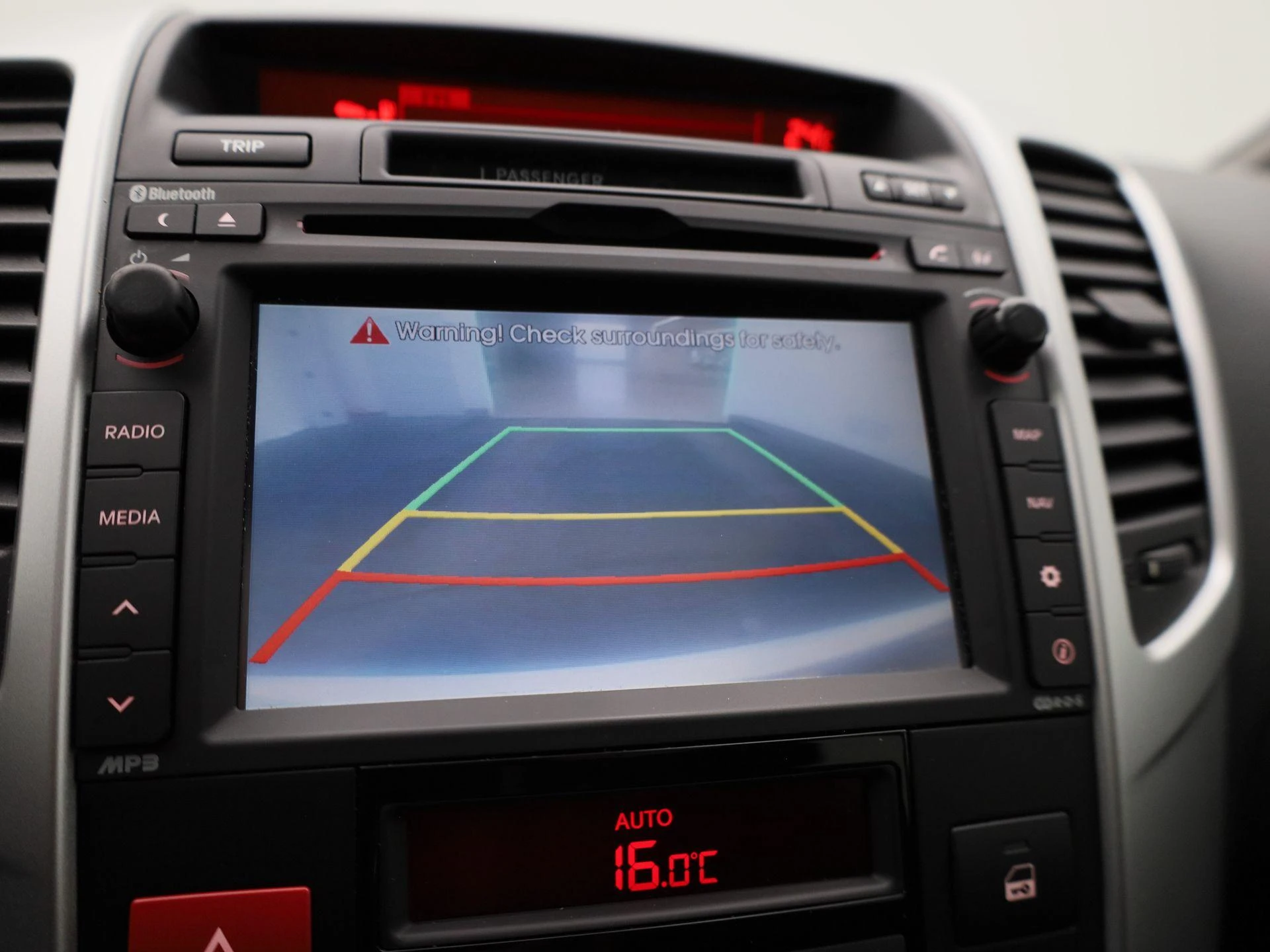 Kia-Venga-image-27