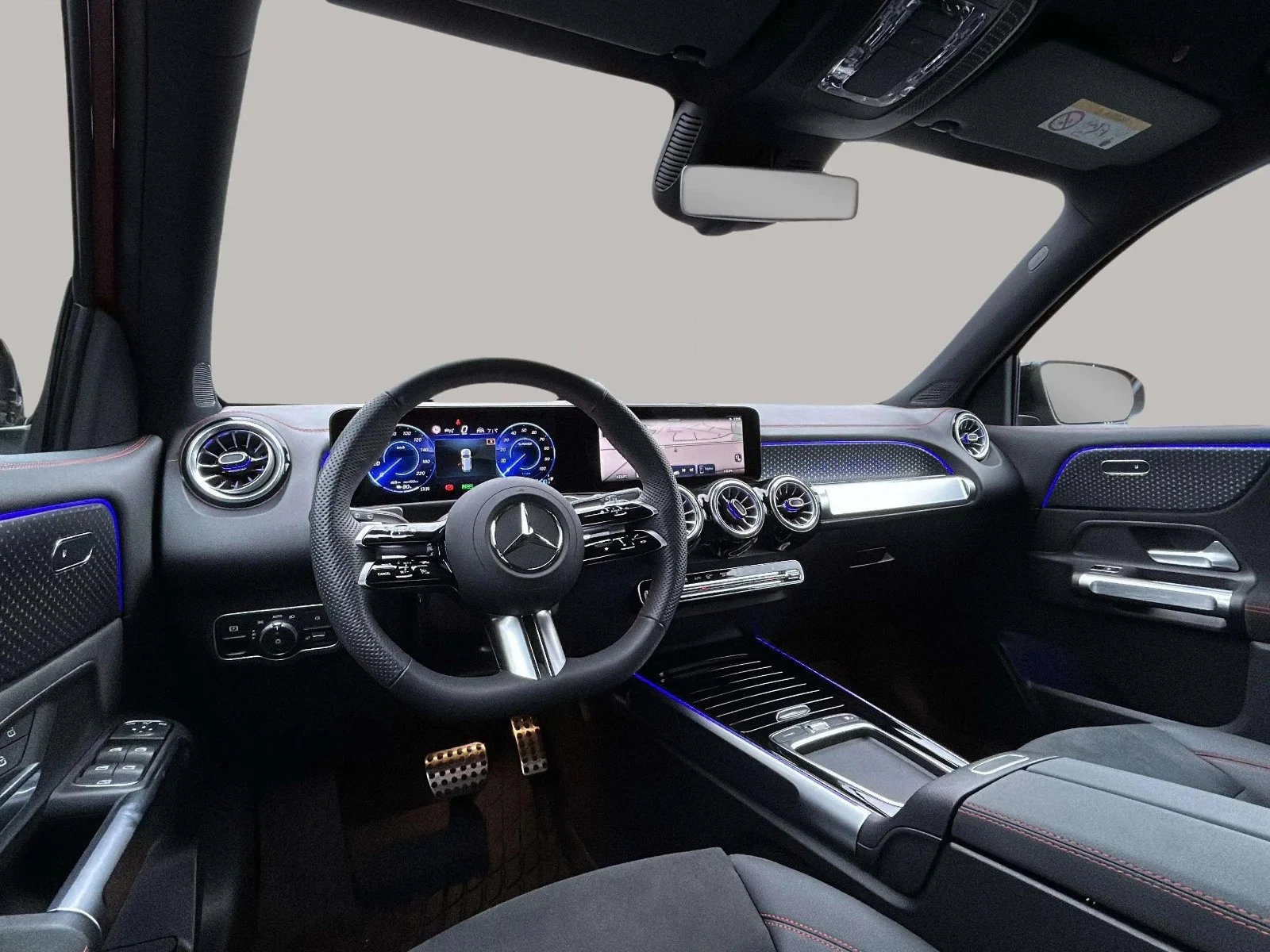 Mercedes-Benz-EQB-image-15