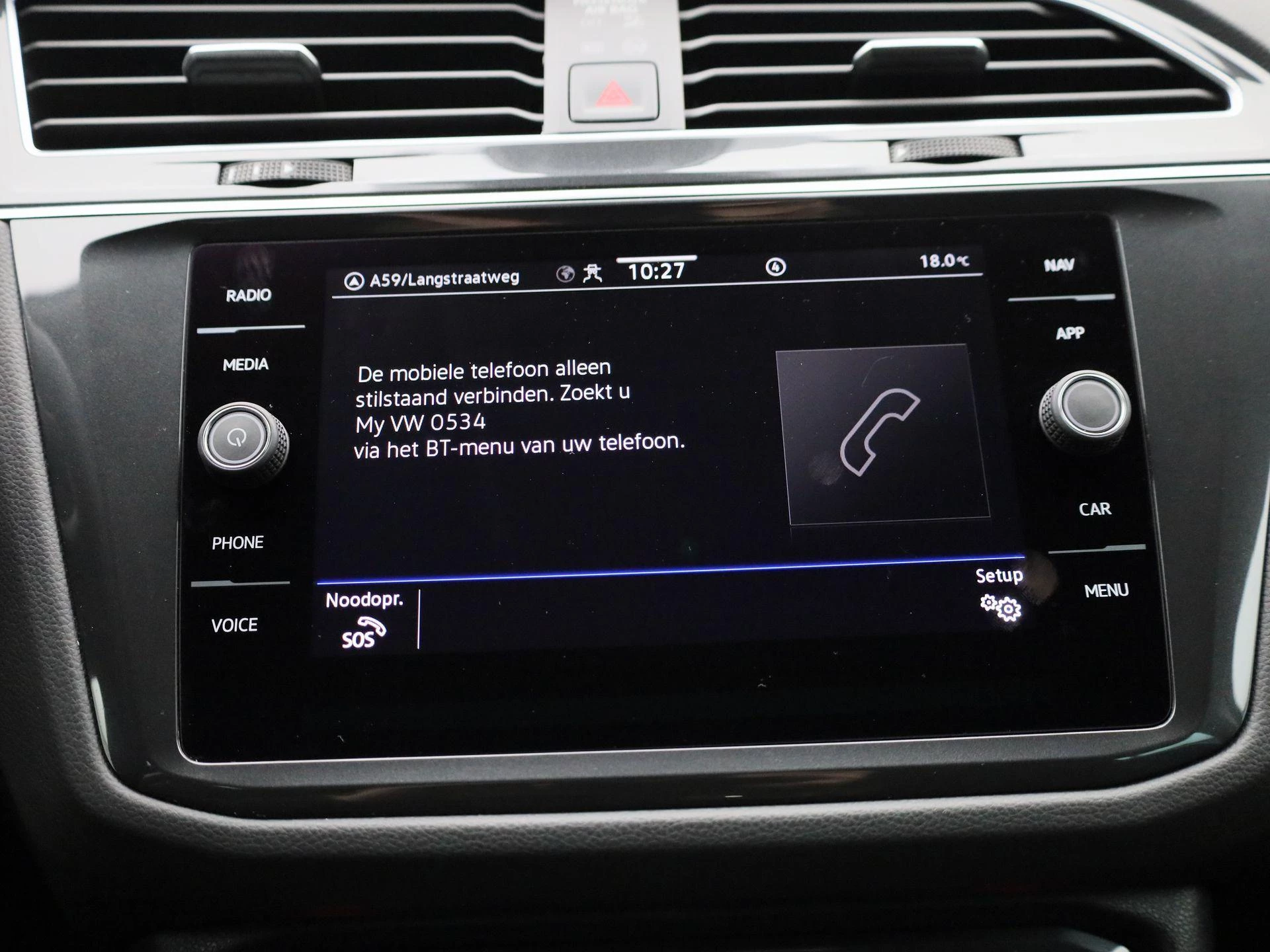 Volkswagen-Tiguan-image-21