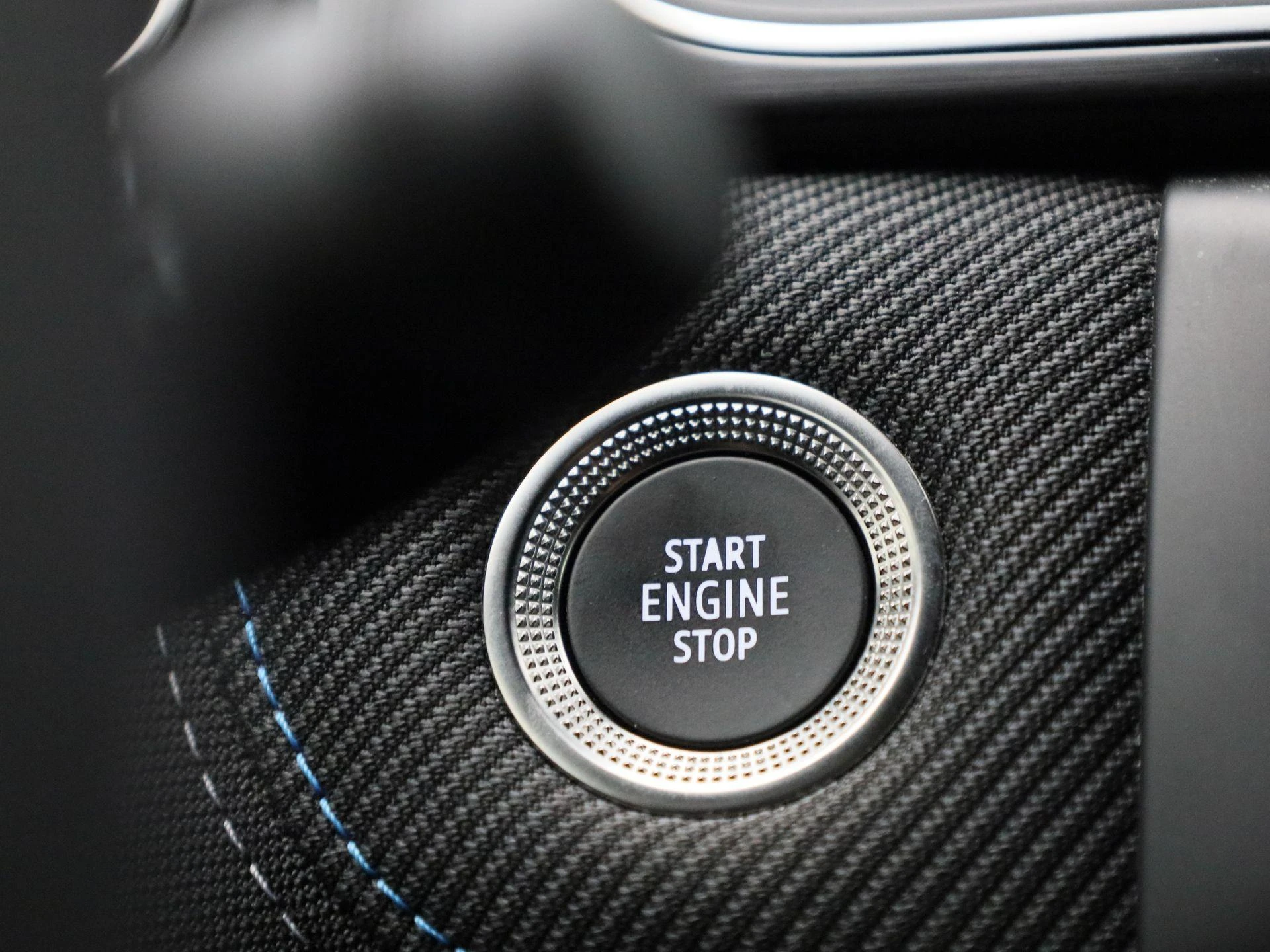 Renault-Captur-image-26