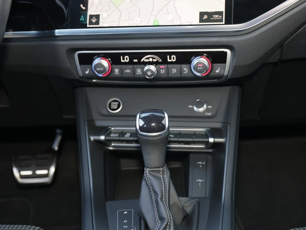 Audi-Q3-image-12