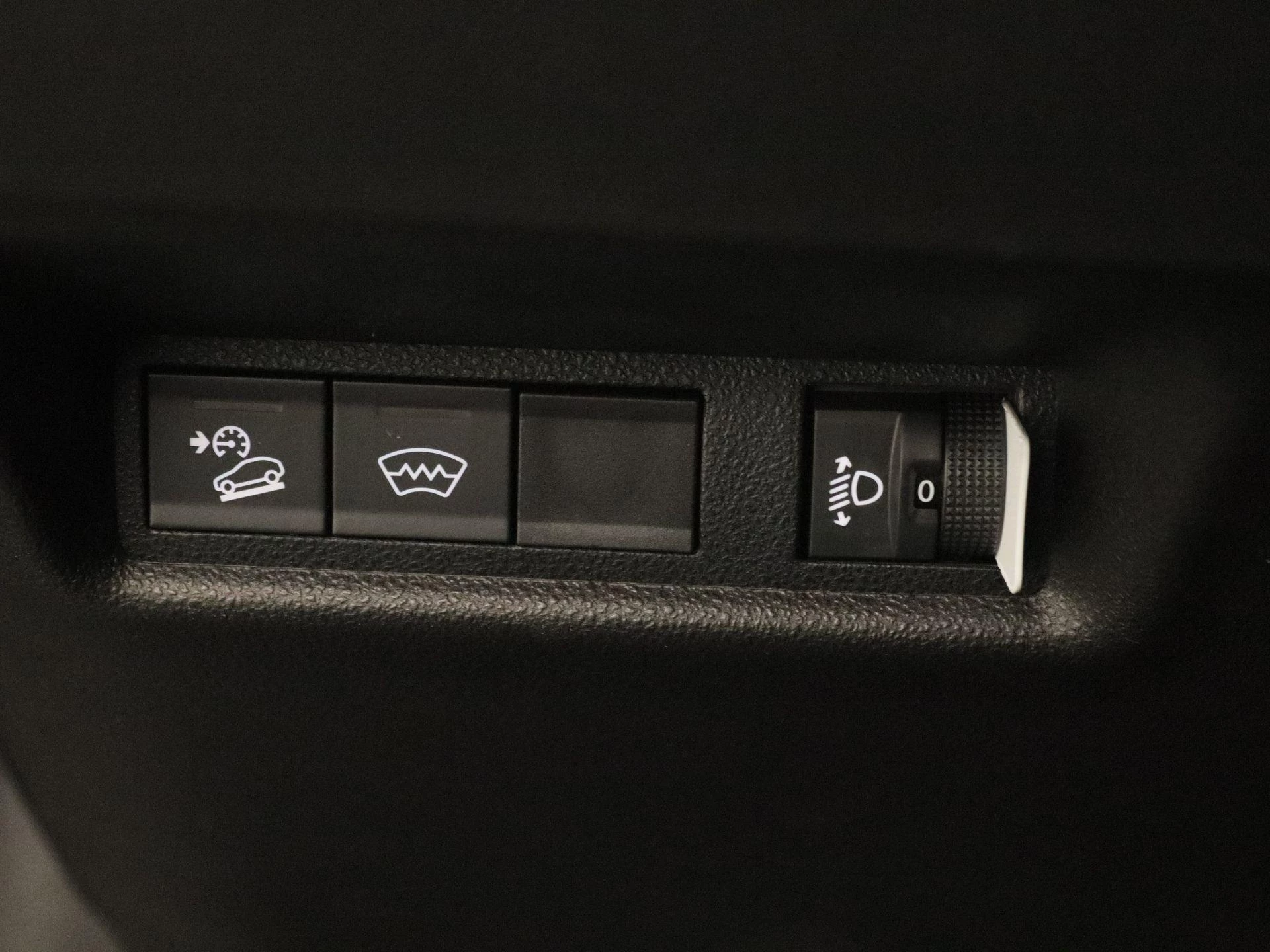 Jeep-Avenger-image-21