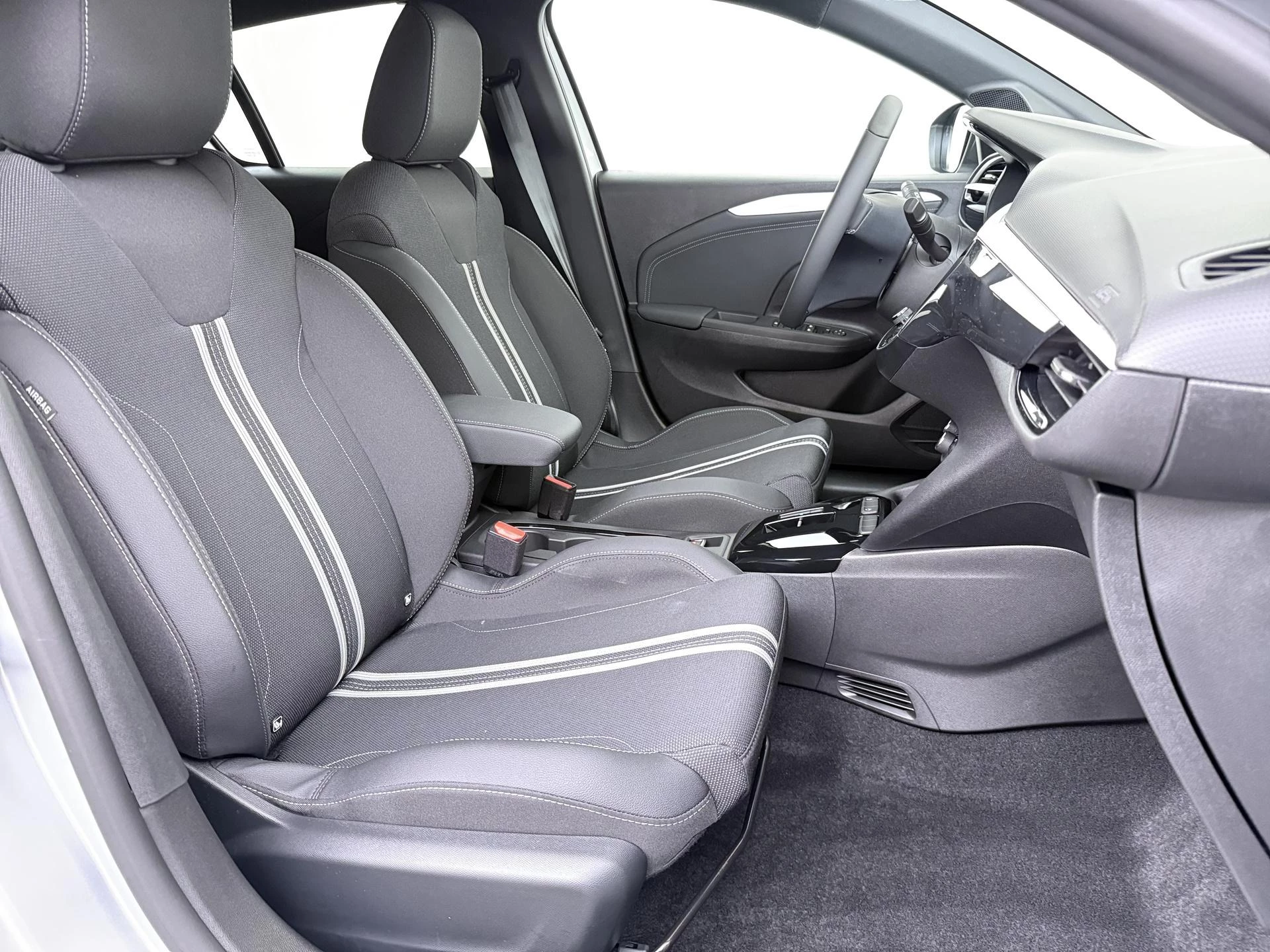 Opel-Corsa-image-38