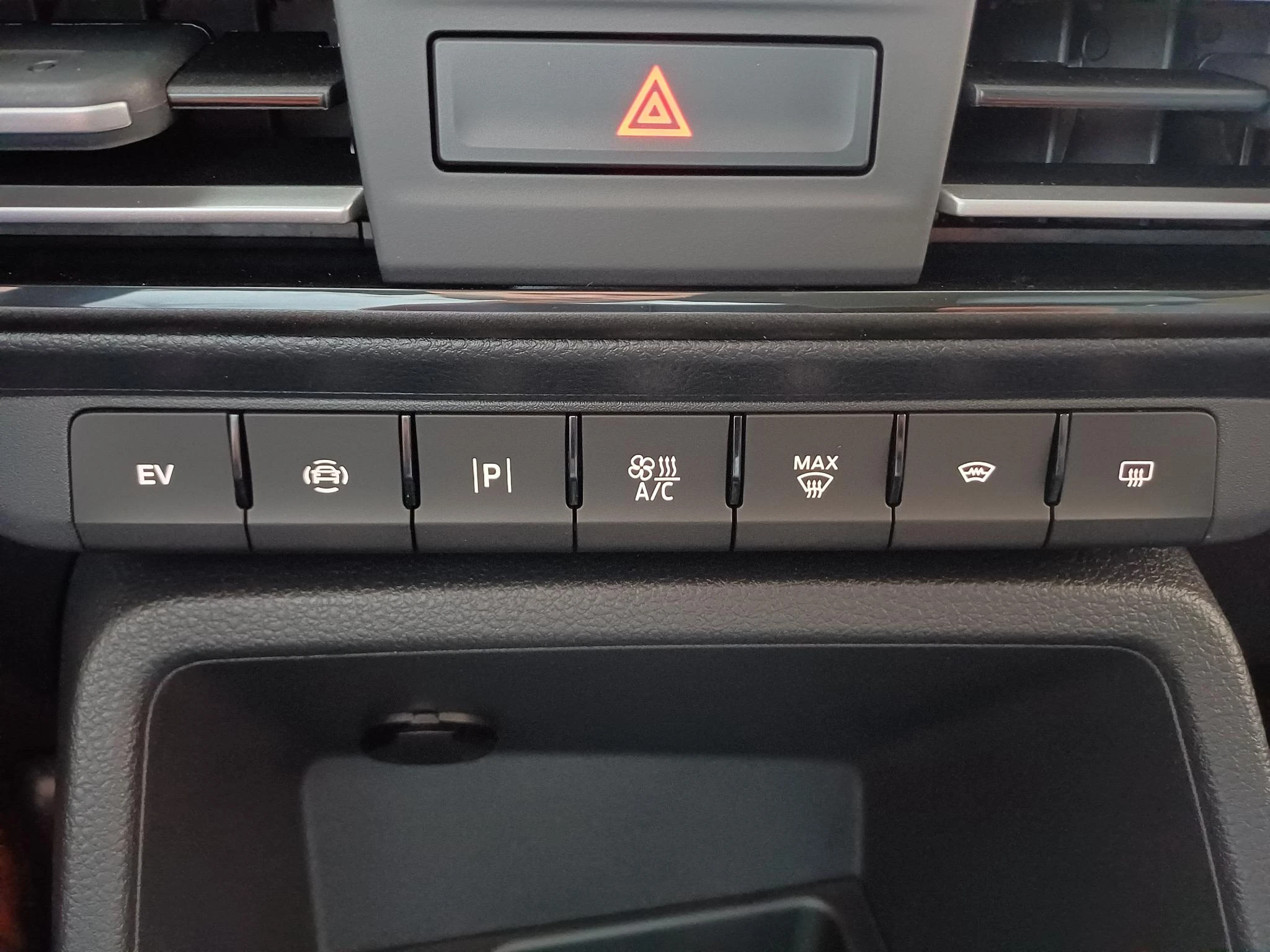 Ford-Tourneo Connect-image-7