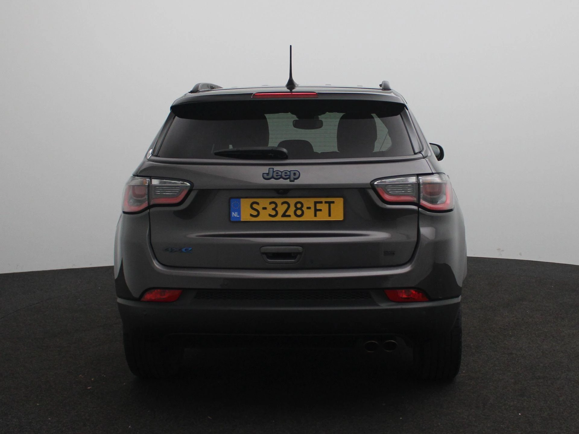 Jeep Compass 4xe 240 Plug-in Hybrid Electric S