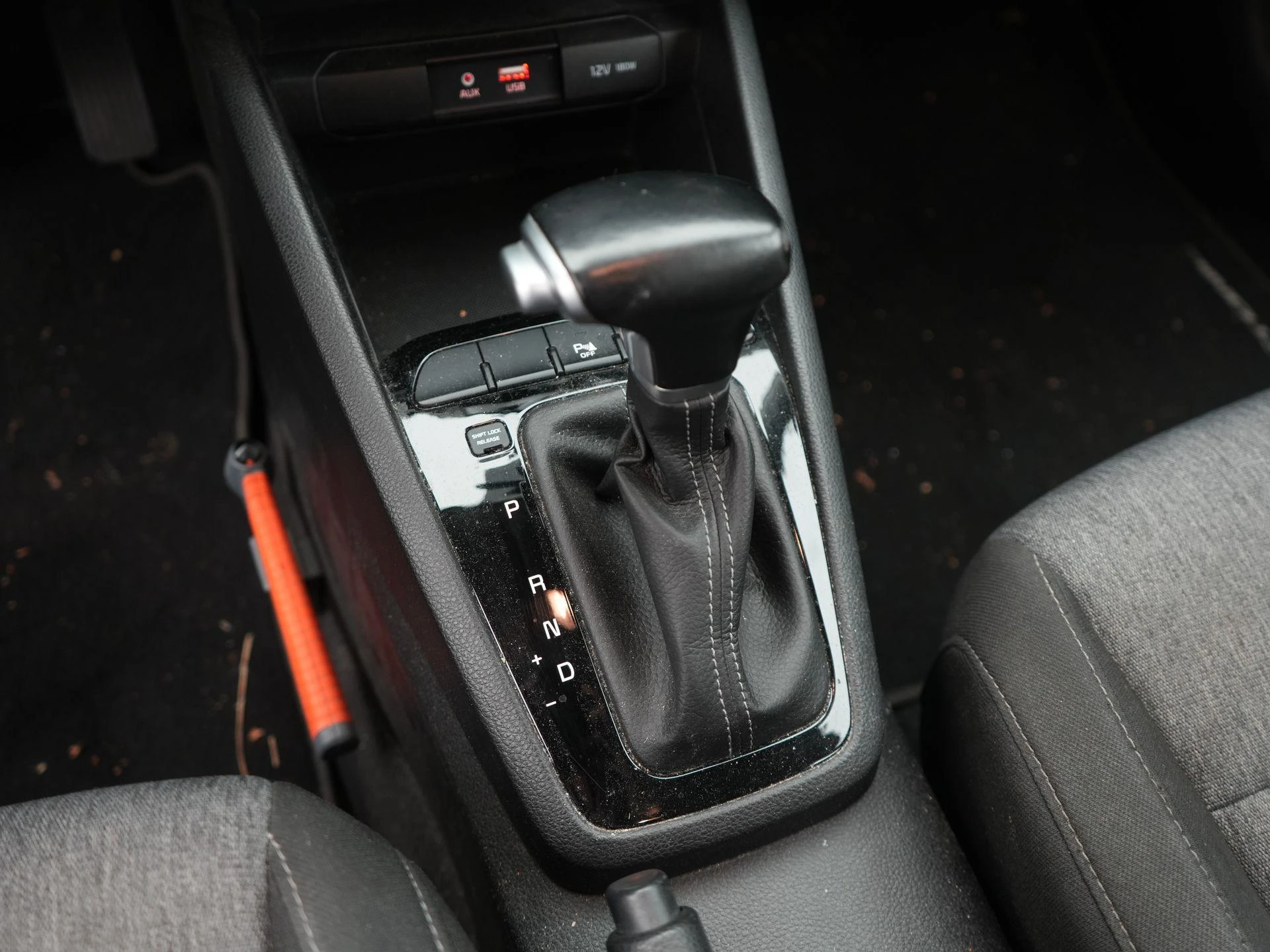 Kia-Stonic-image-19