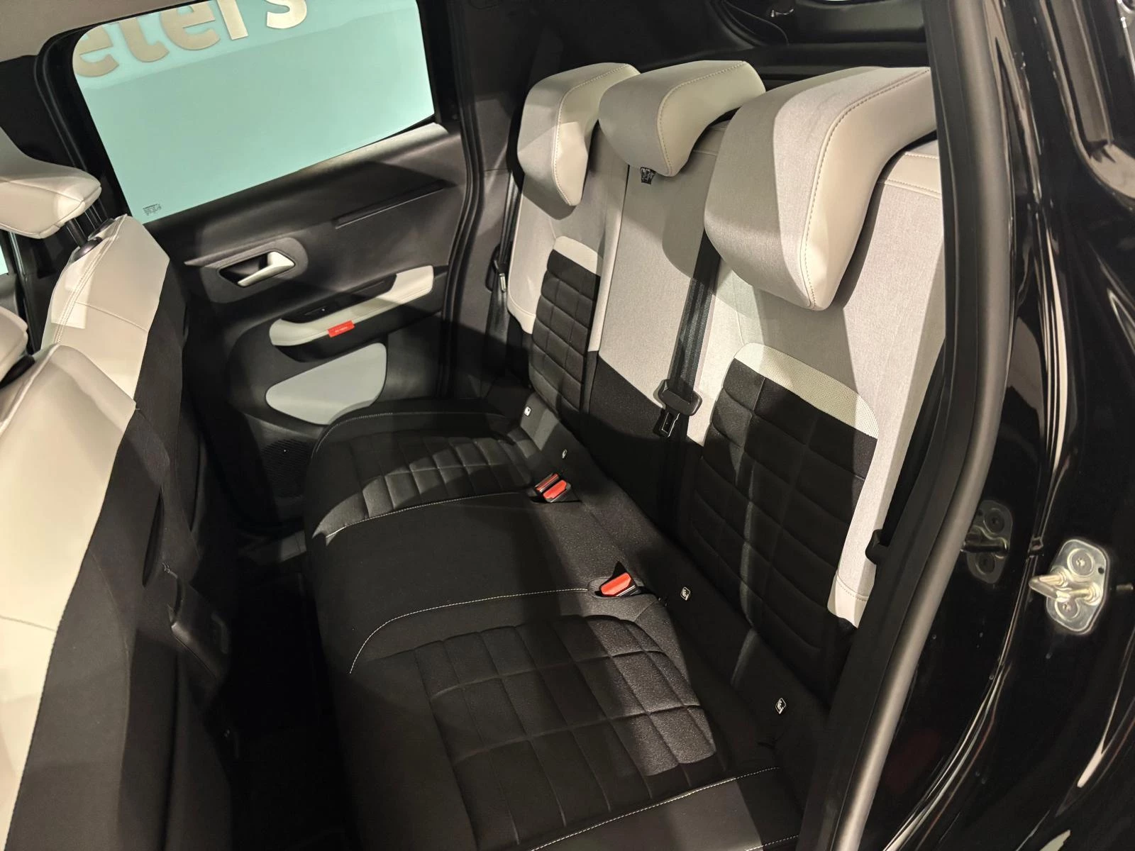 Citroën ë-C3 Max 113pk Comfort Range 44 kWh