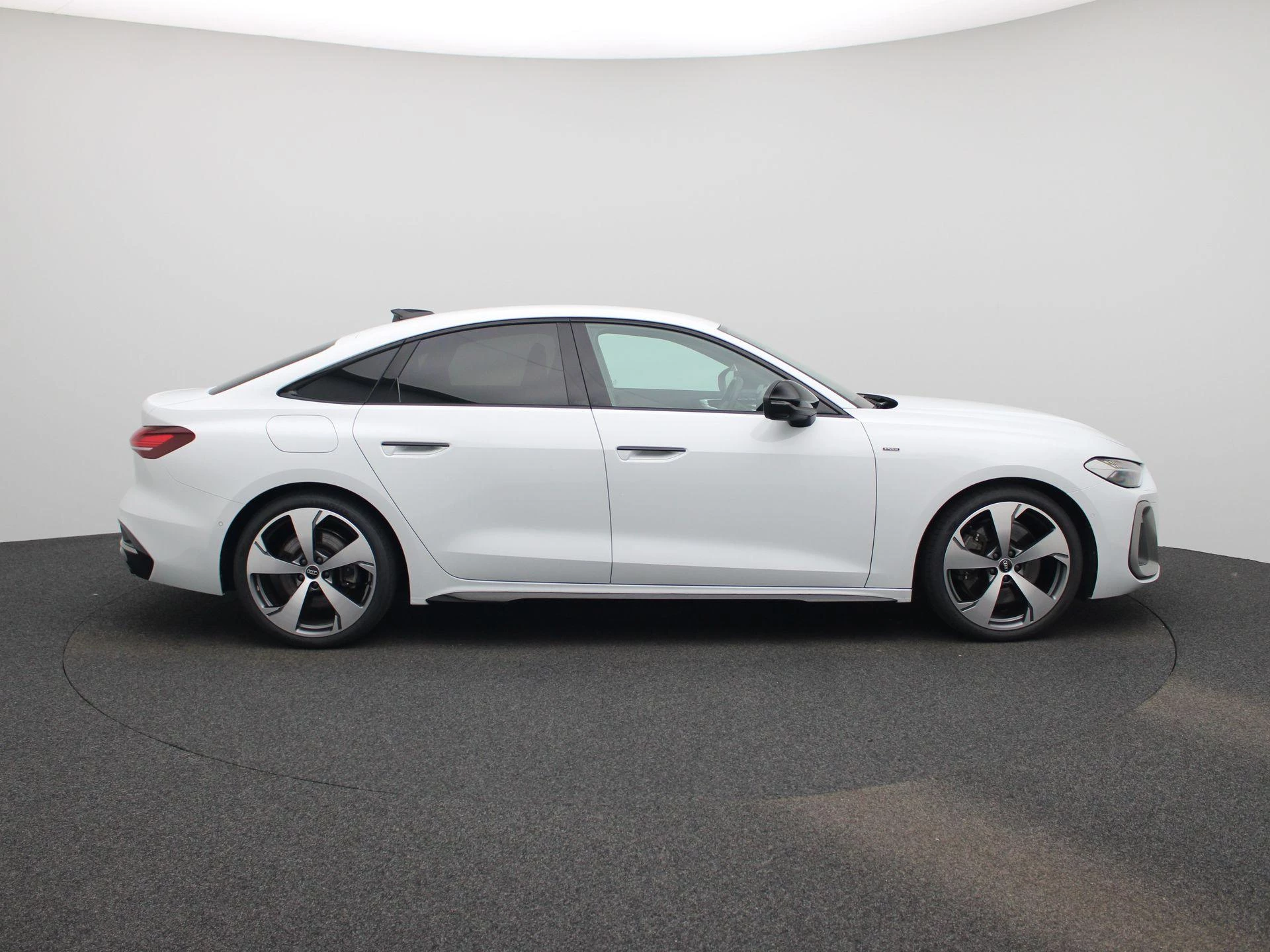 Audi A5 Limousine 2.0 e-hybrid quattro S edition 299 PK